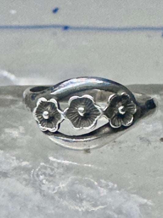 Floral ring vintage flower band size 6.75 sterling silver women girls