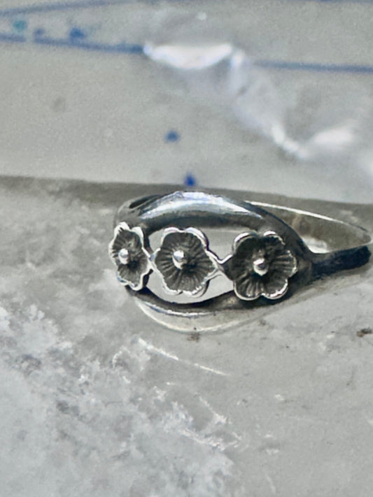 Floral ring vintage flower band size 6.75 sterling silver women girls
