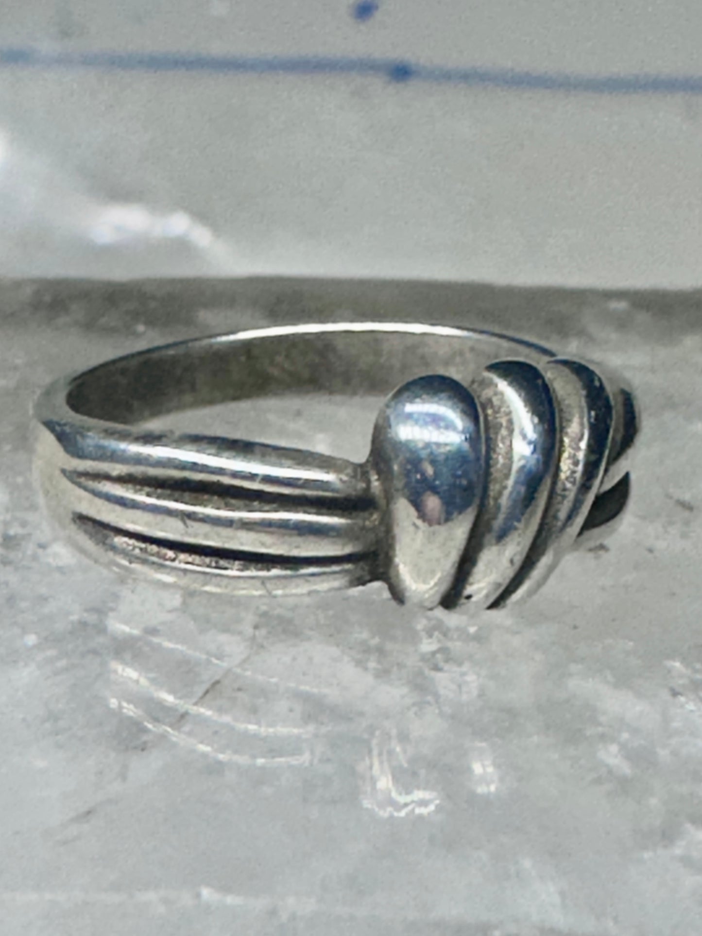 Knot ring Love Band band Size 7 vintage sterling silver women girls