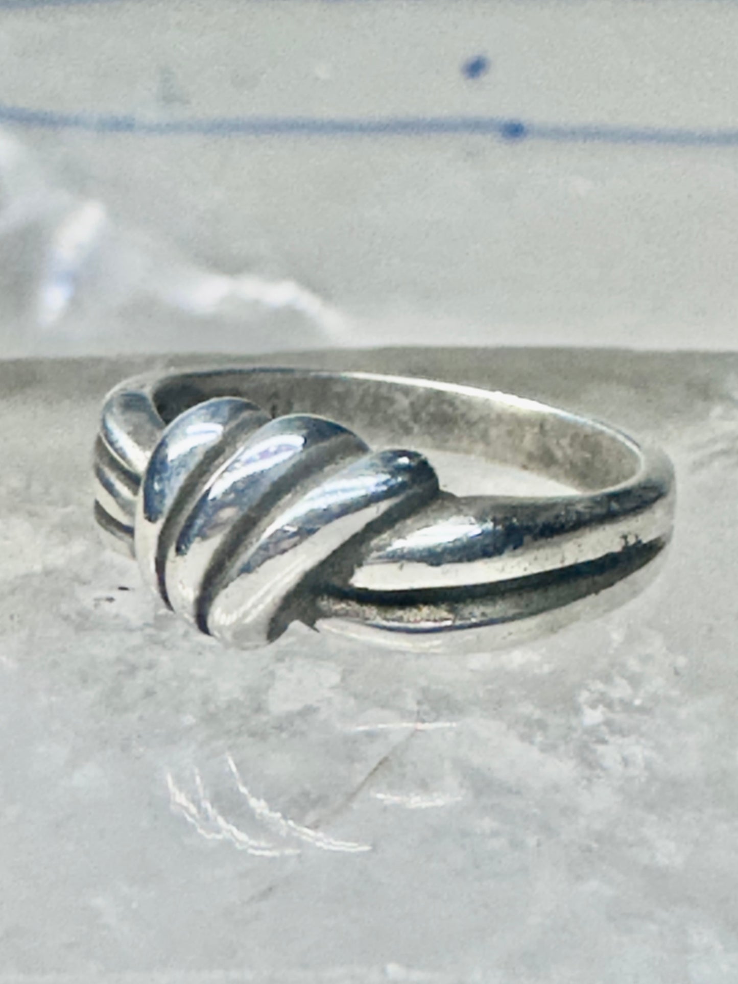 Knot ring Love Band band Size 7 vintage sterling silver women girls