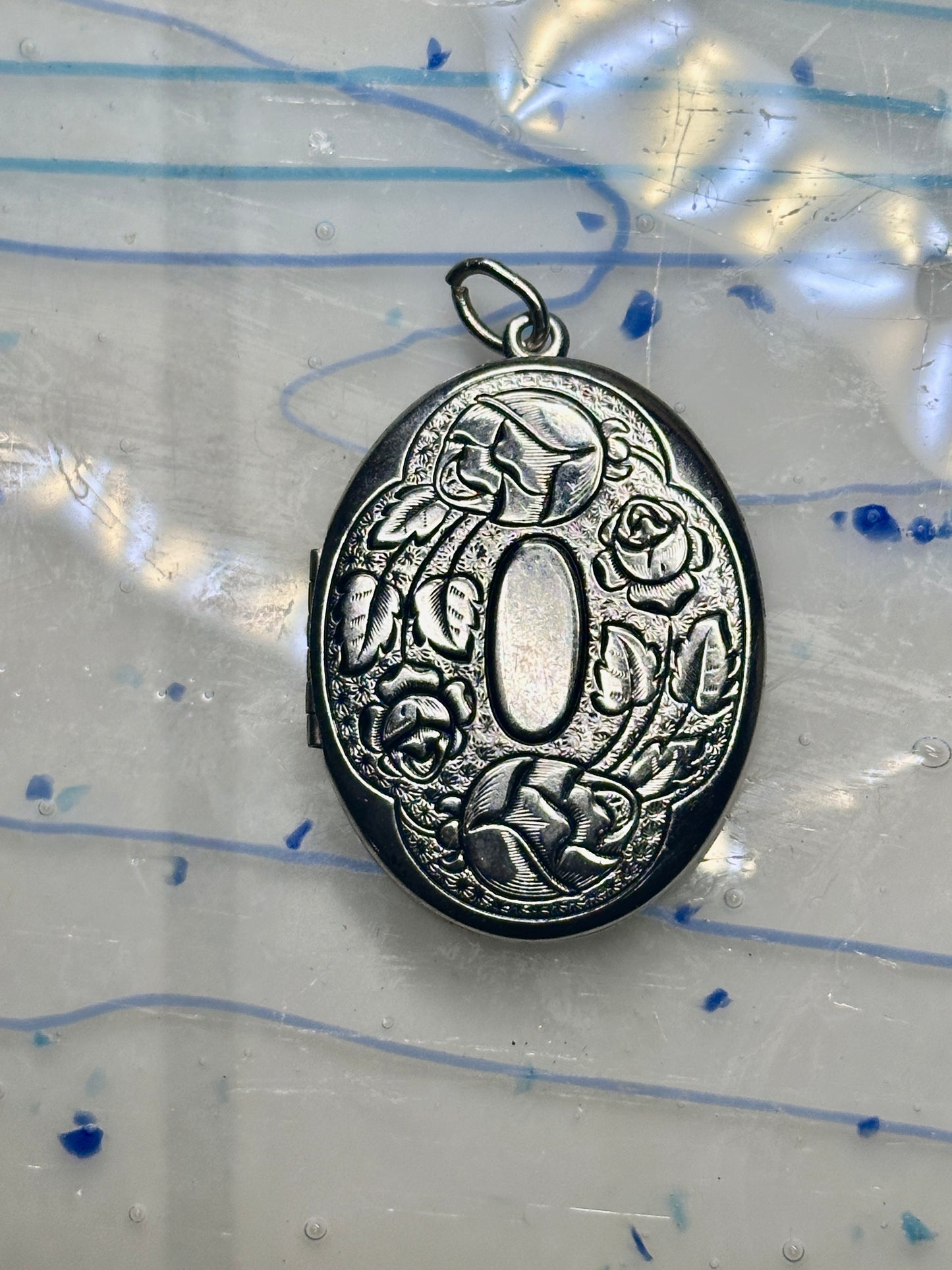 Vintage Large Rose Floral Photo Locket Pendant