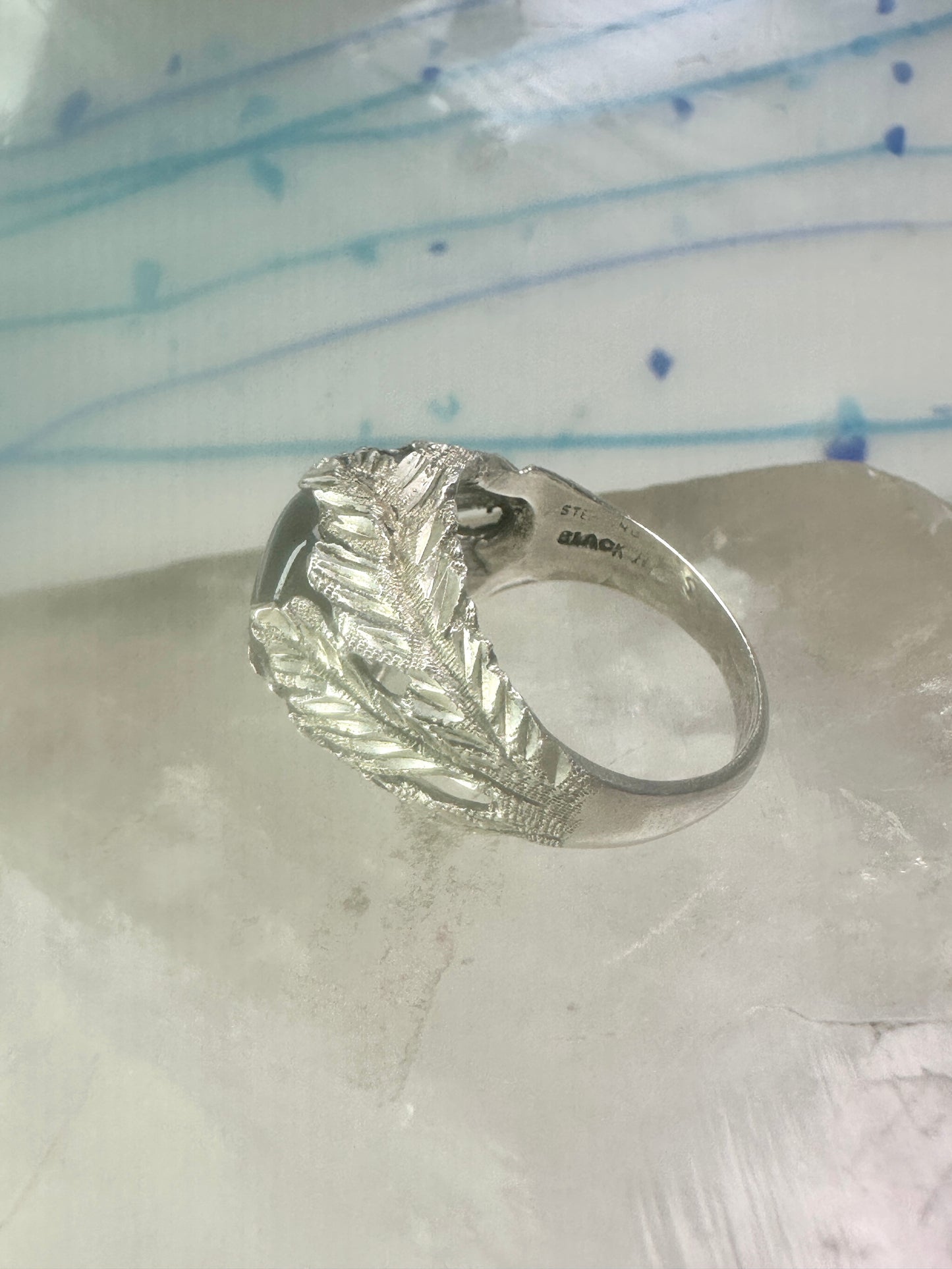 Vintage Black Hills Gold ring onyx leaves size 6.25 sterling silver women