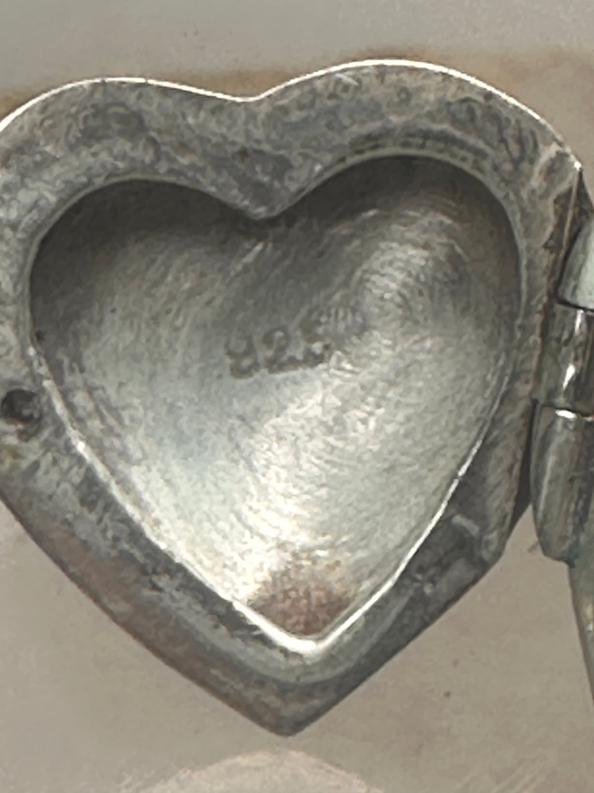 Vintage Sterling Silver Engraved Heart Locket Secret Compartment Poison Ring Size 3.75 925