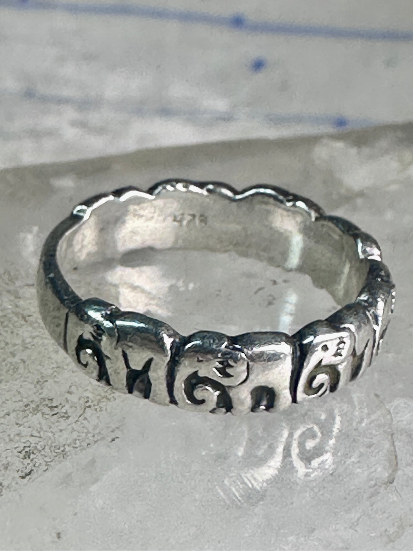 Vintage Elephant ring Elephants band size 7.50 sterling silver women girls