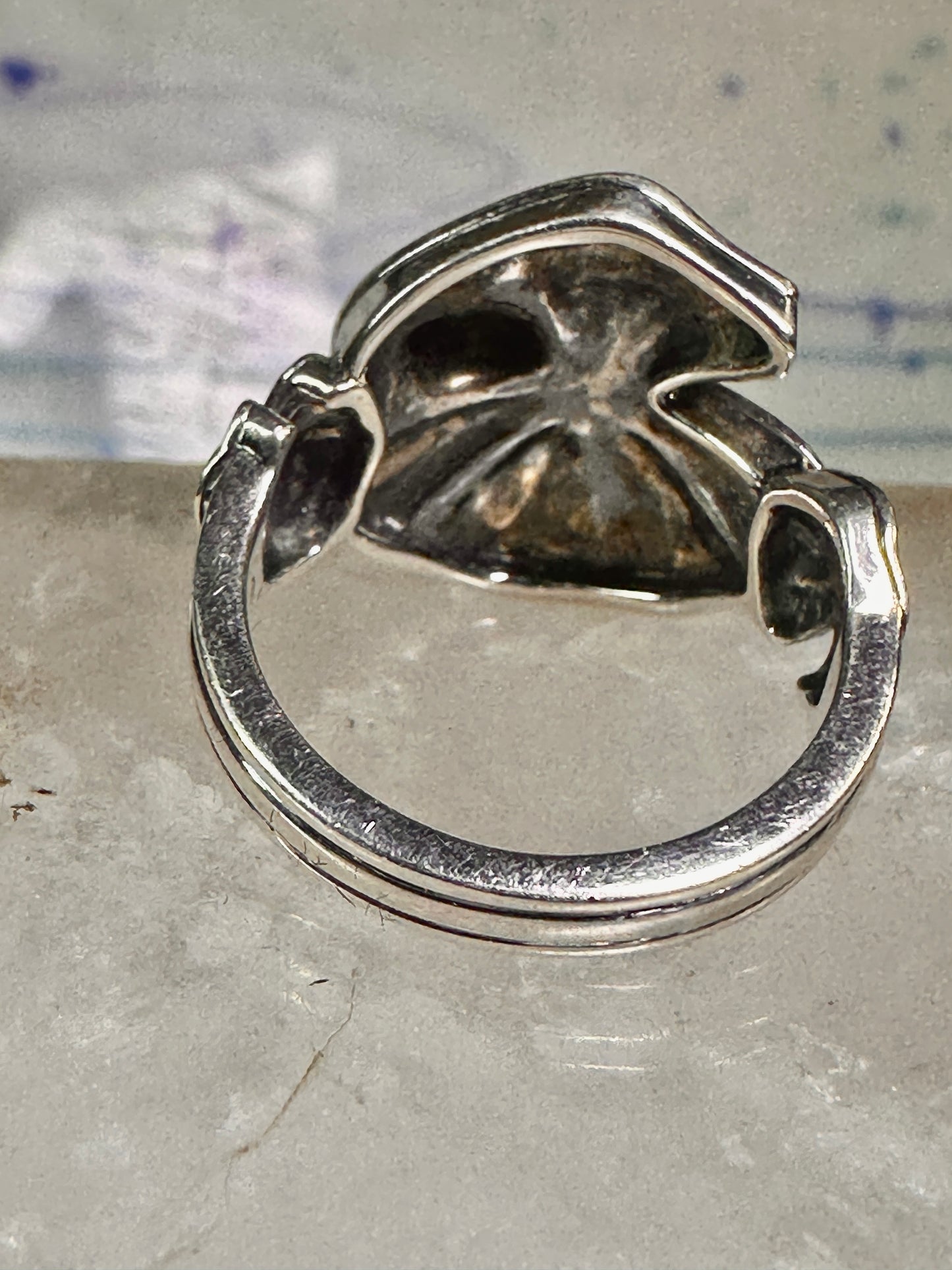 Frog ring on lily pad a Kieselstein RC Studio size 9 sterling silver