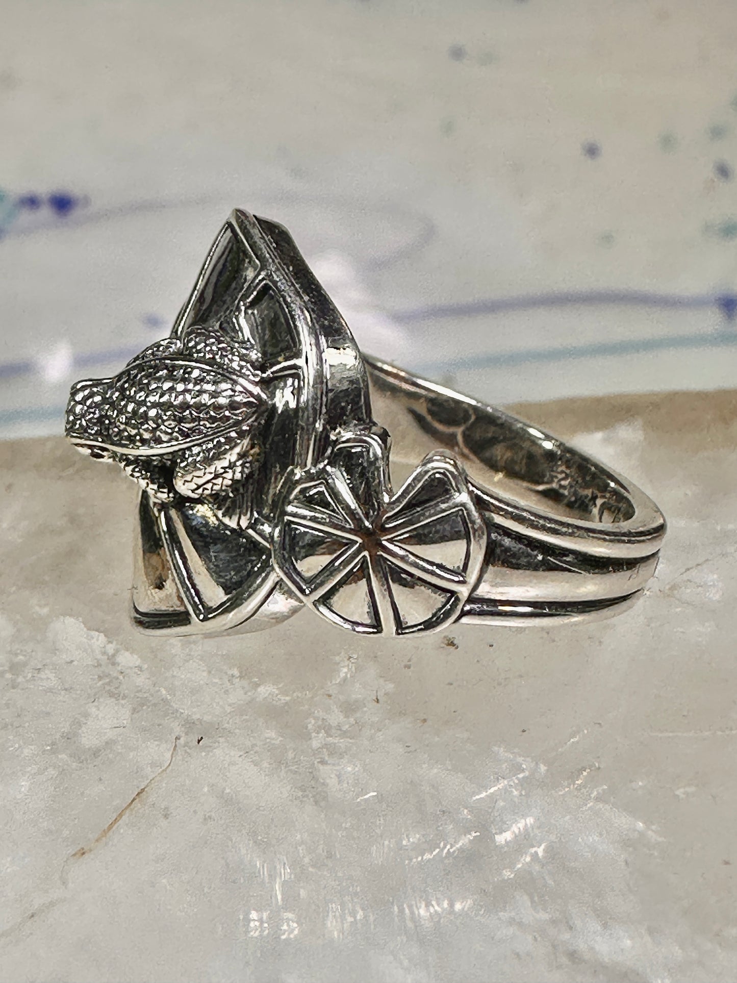 Frog ring on lily pad a Kieselstein RC Studio size 9 sterling silver