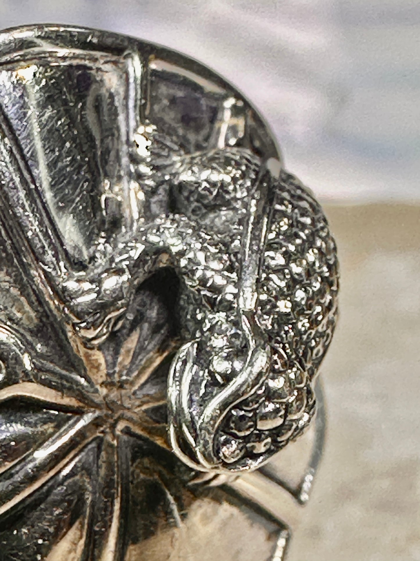Frog ring on lily pad a Kieselstein RC Studio size 9 sterling silver