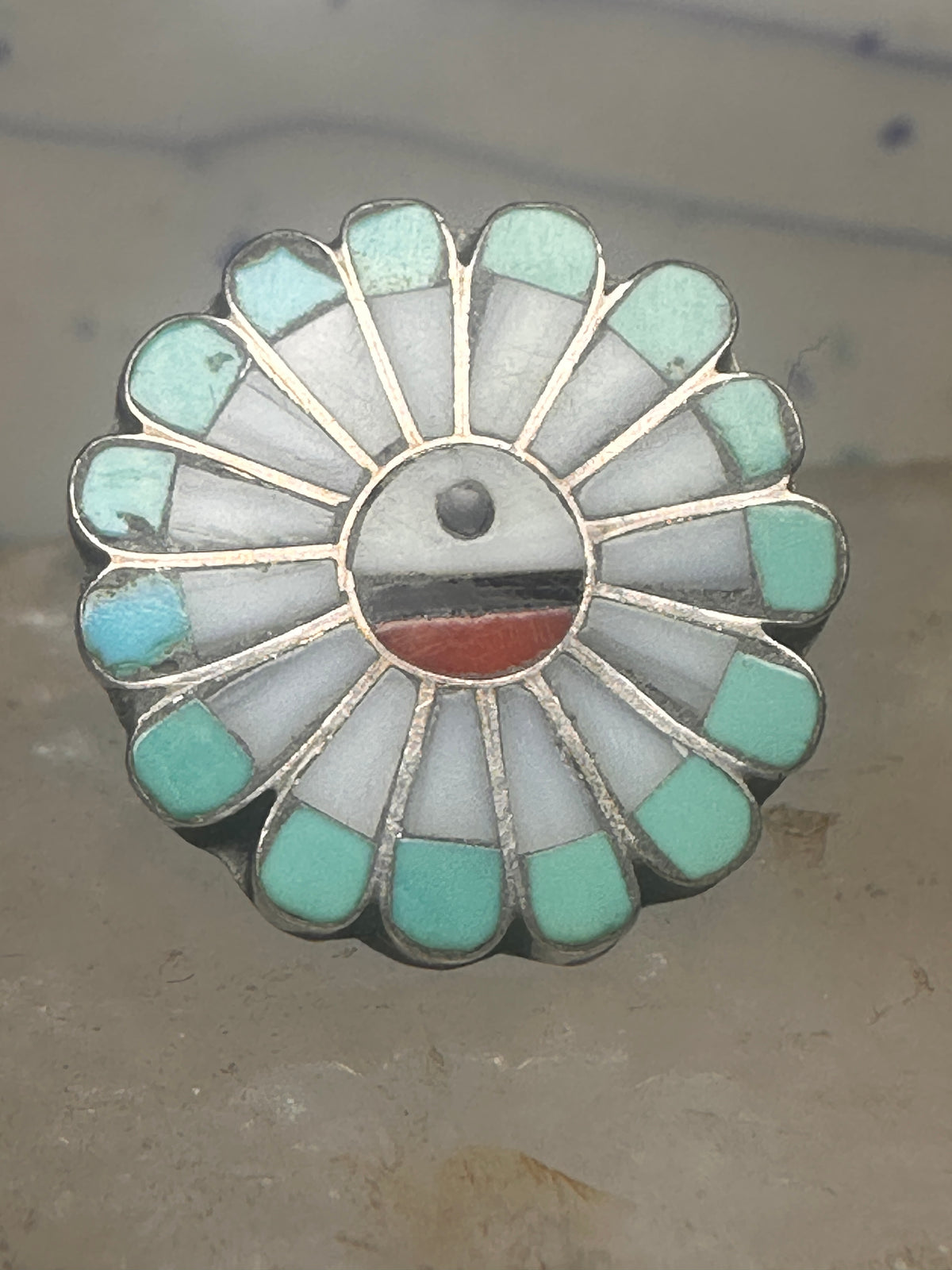 Vintage Southwestern Zuni Style Multi Stone Sunface Mosaic Inlay Ring Size 6 925