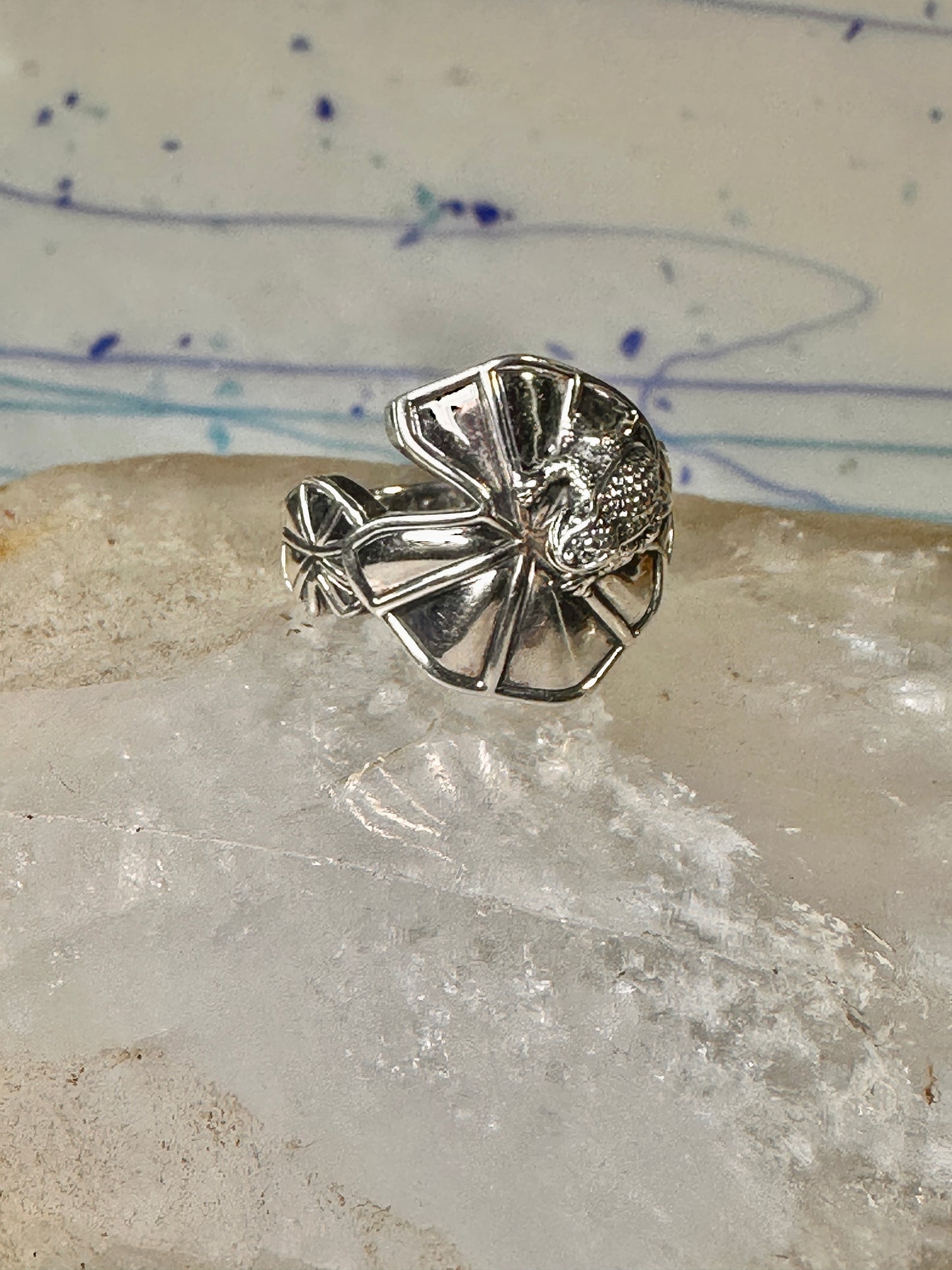 Frog ring on lily pad a Kieselstein RC Studio size 9 sterling silver