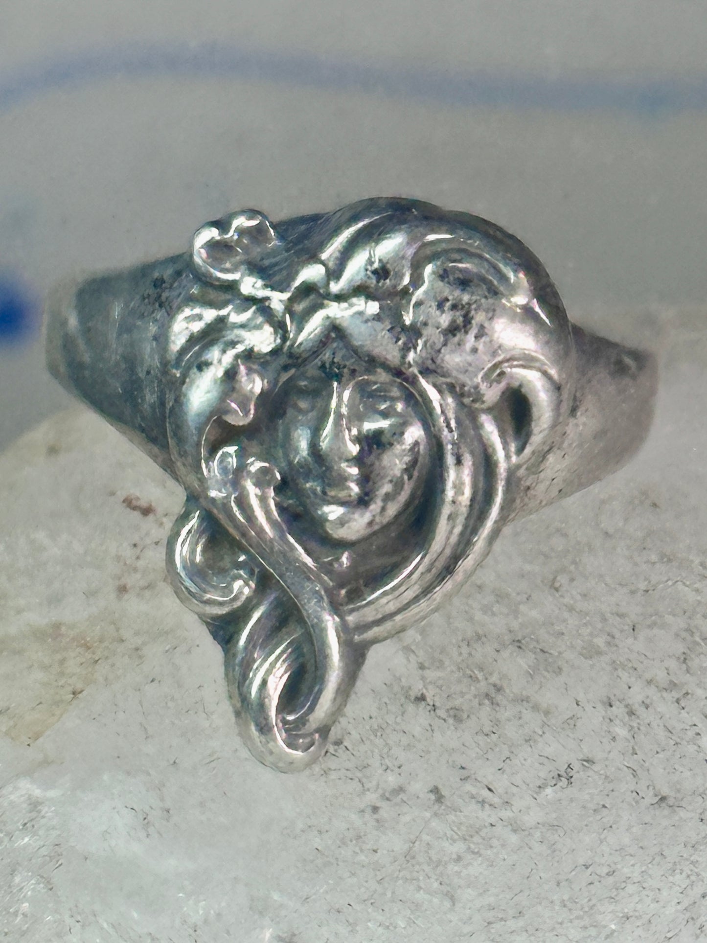 Vintage face Ring figurative band size 6.50 sterling silver women girls