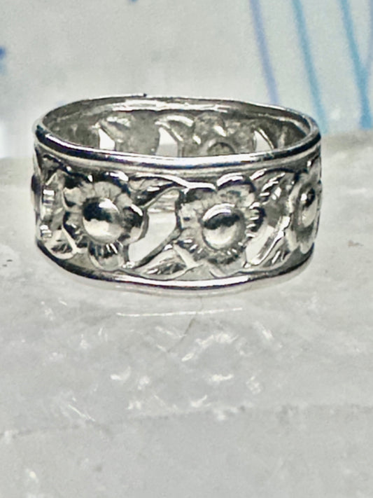 Floral ring vintage flower band size 4.75 sterling silver women girls pinky