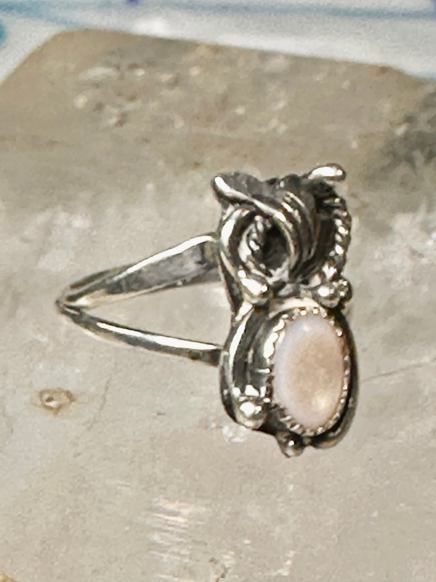 Navajo ring Mop mother of pearl size 5.50 sterling silver women girls