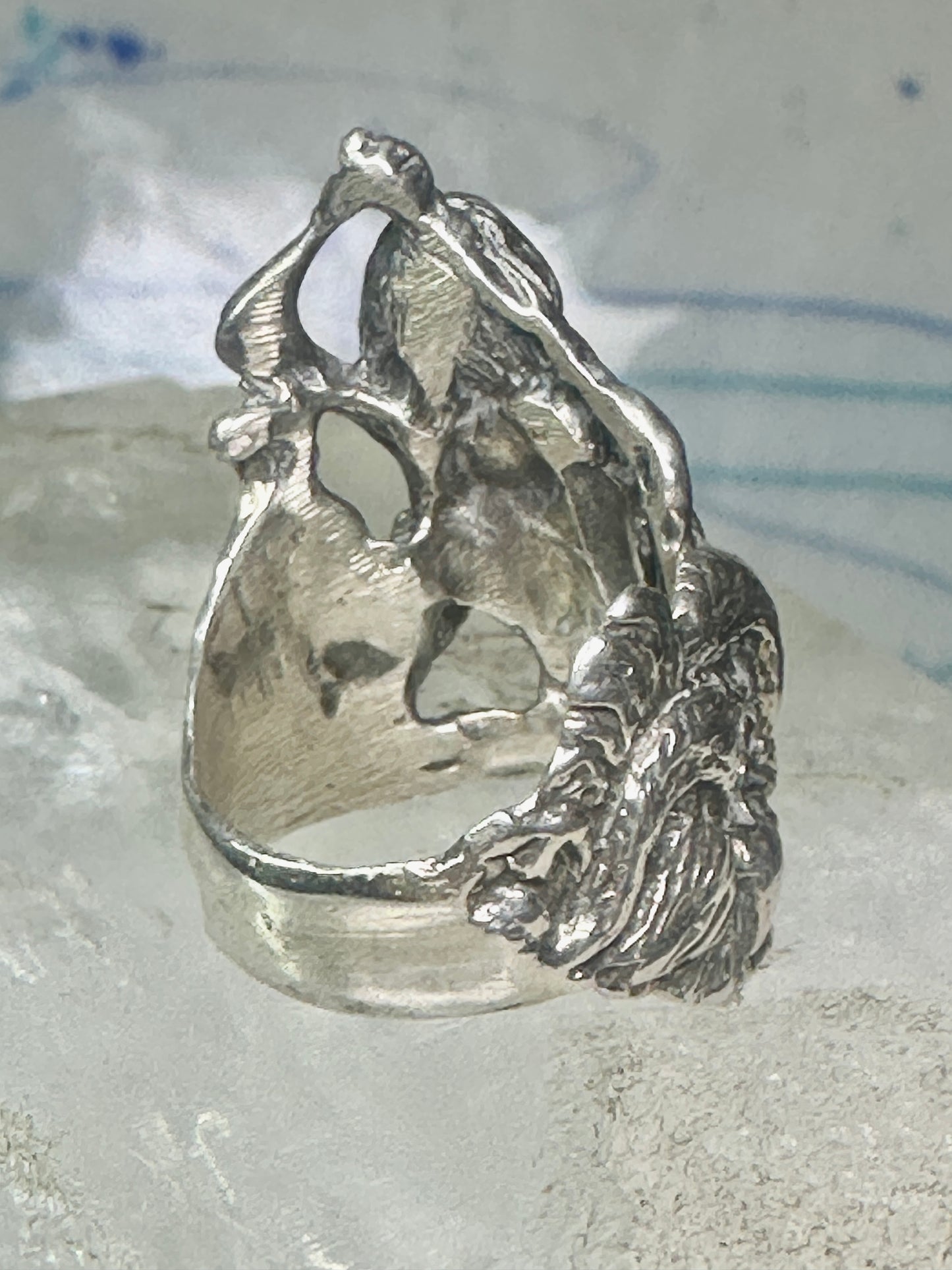 Vintage Mermaid ring waves ocean figure figurative band size 6 sterling silver