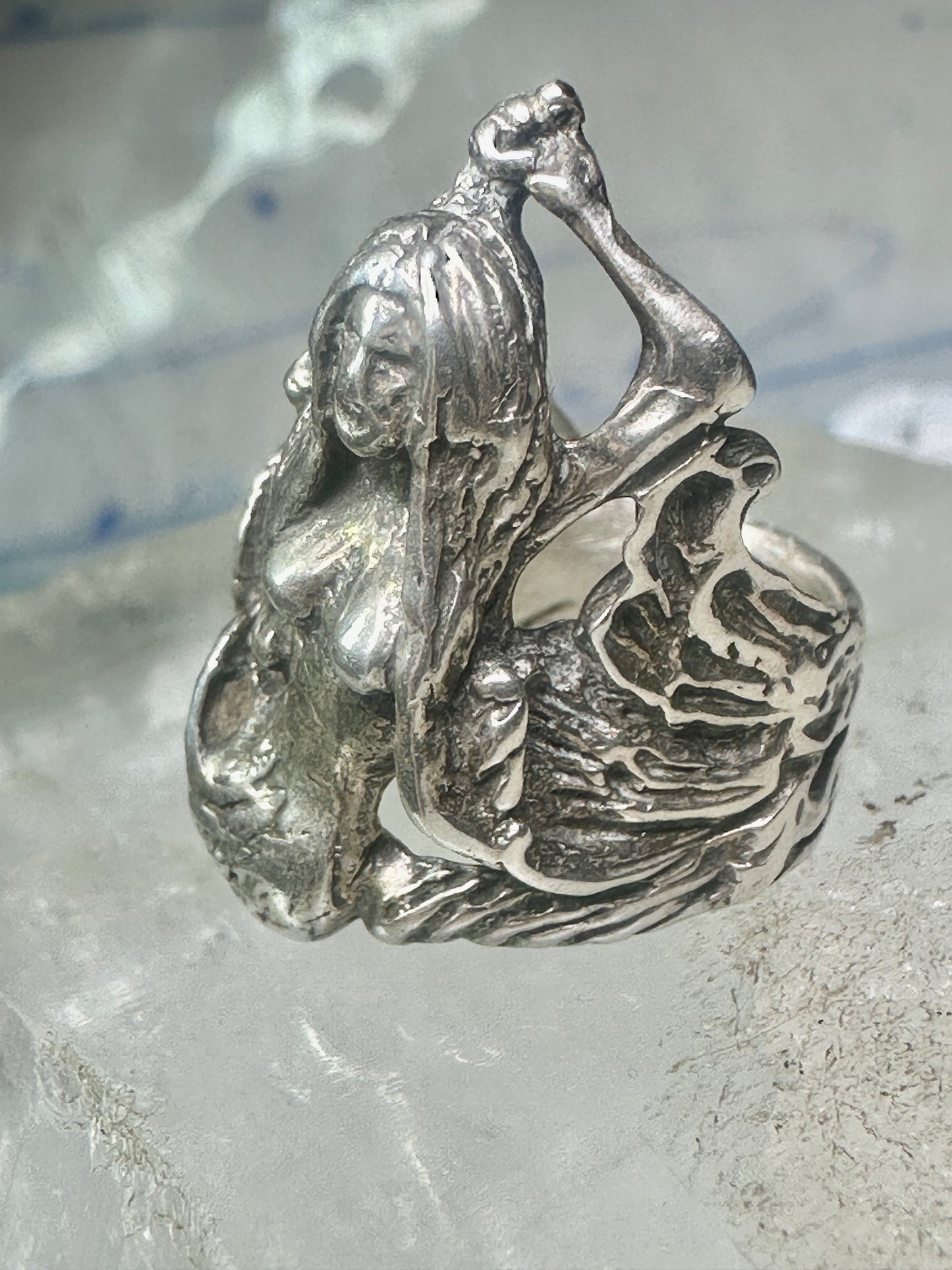 Vintage Mermaid ring waves ocean figure figurative band size 6 sterling silver