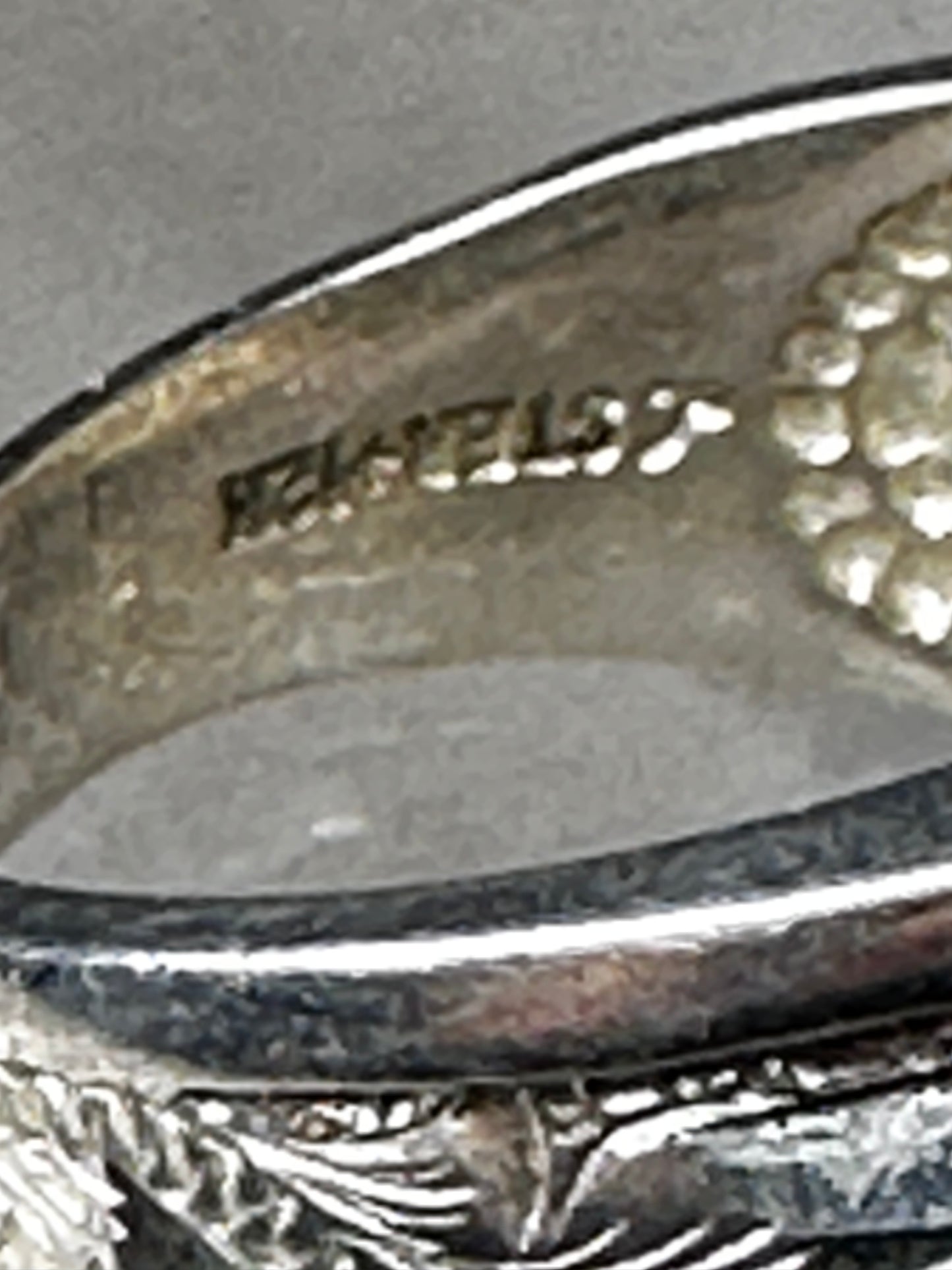 Horseshoe ring Black Hills Gold size 7.50 good luck band sterling silver women girls