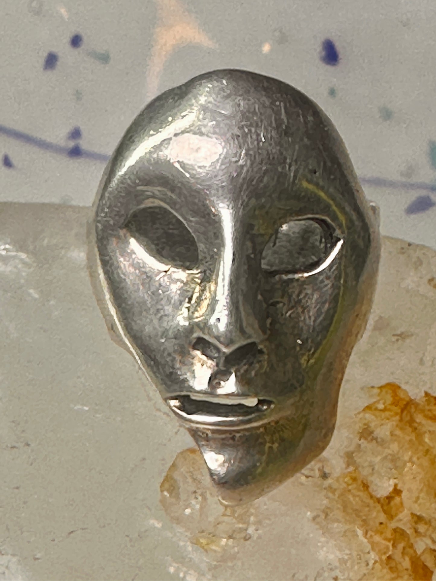 Vintage Face ring mask band fisize 7.50 sterling silver women