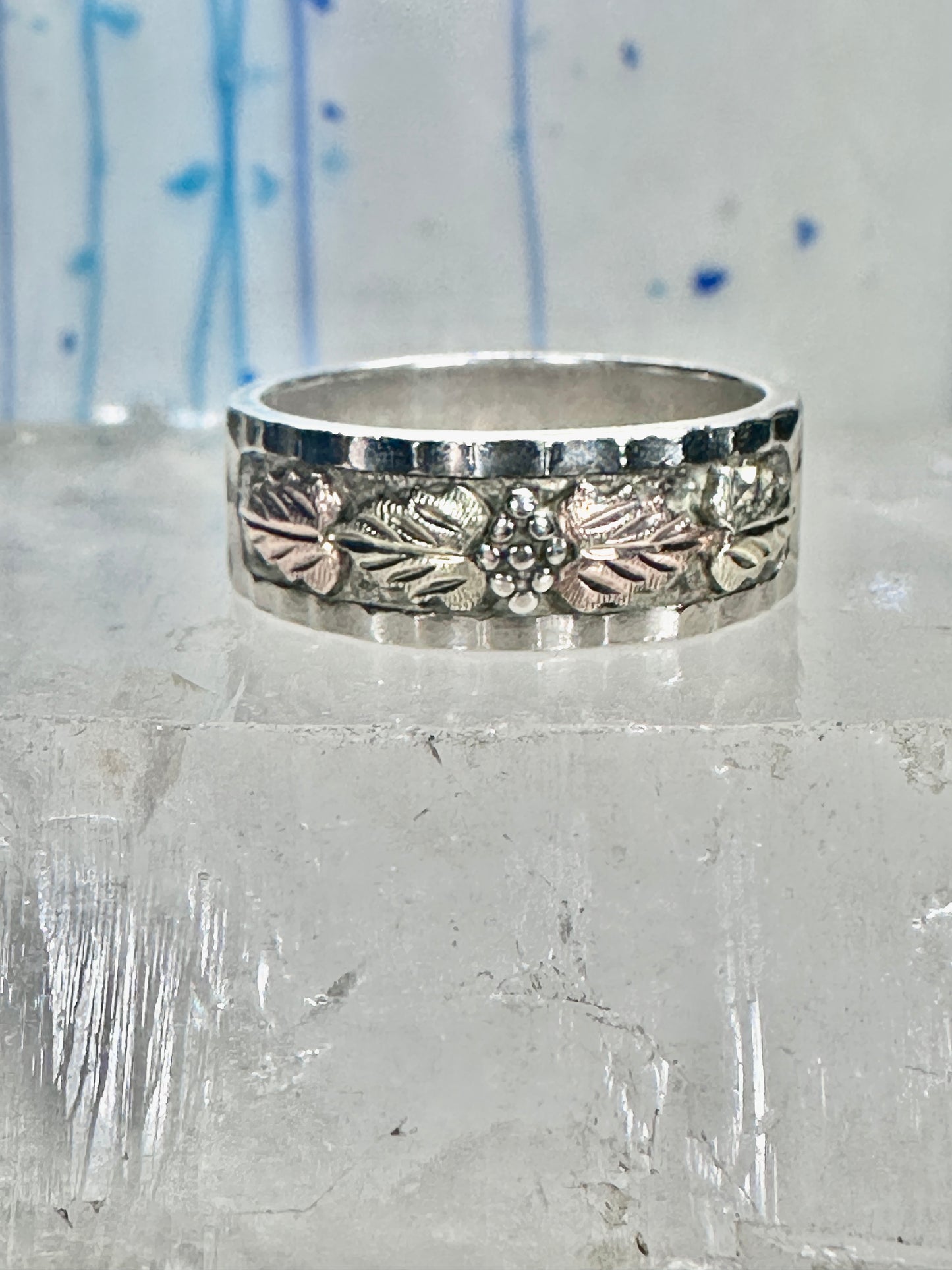 Black Hills Gold ring wedding band size 9.5 sterling silver 10K Landstrom women men