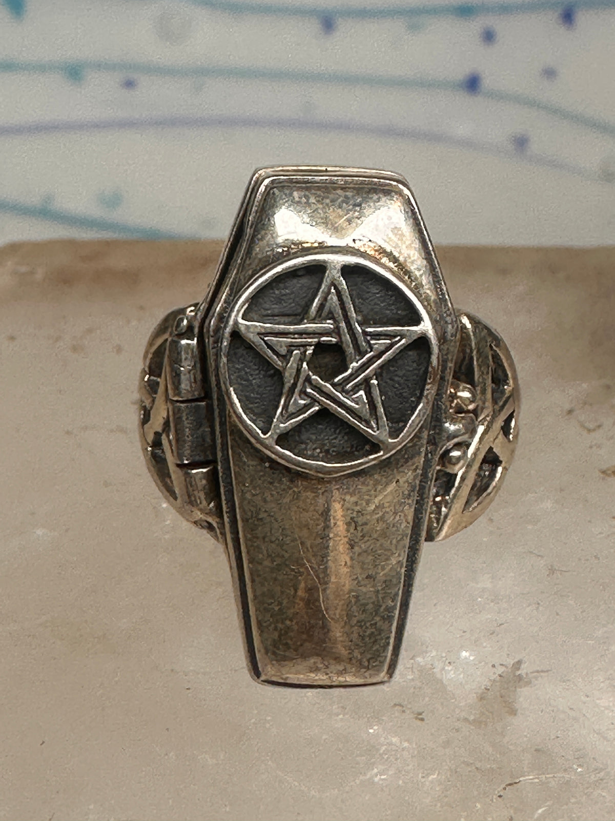 Vintage Sterling Silver Gothic Coffin Pentagram Secret Compartment Poison Ring Size 7.25