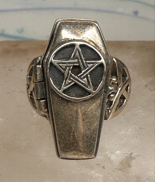 Vintage Sterling Silver Gothic Coffin Pentagram Secret Compartment Poison Ring Size 7.25