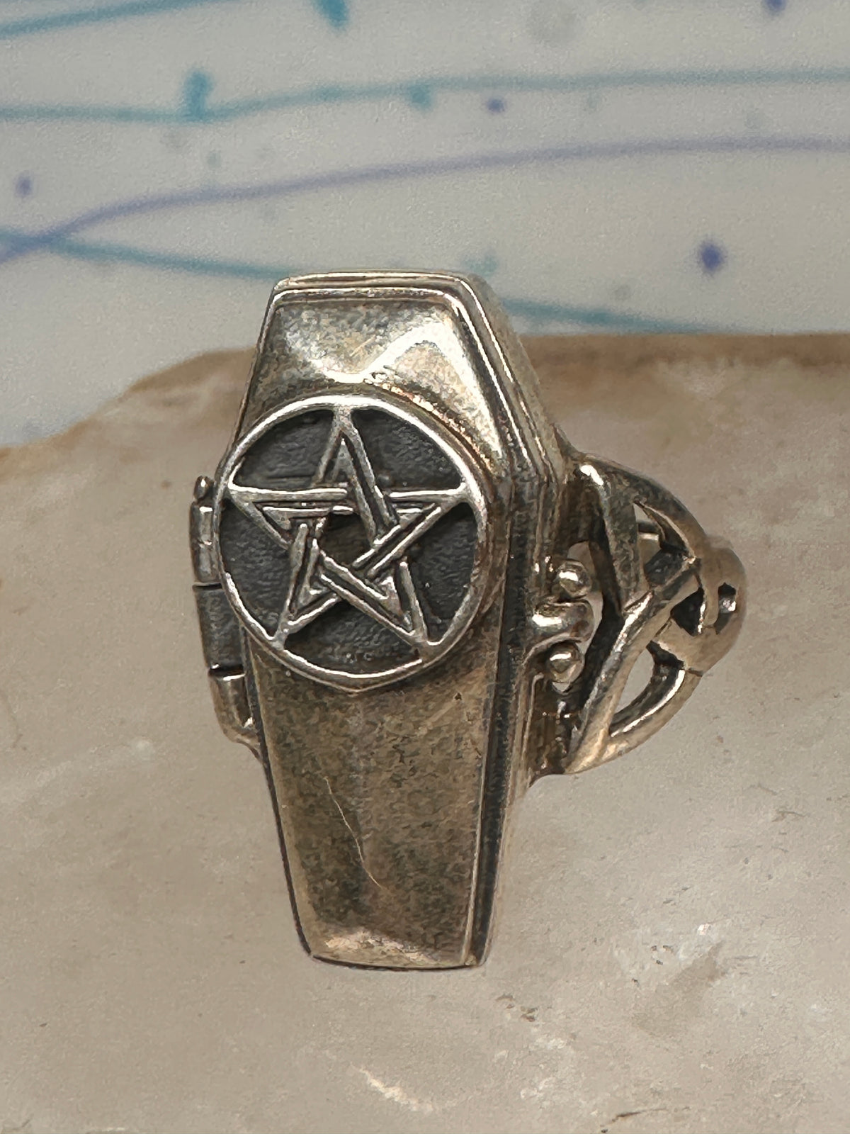 Vintage Sterling Silver Gothic Coffin Pentagram Secret Compartment Poison Ring Size 7.25