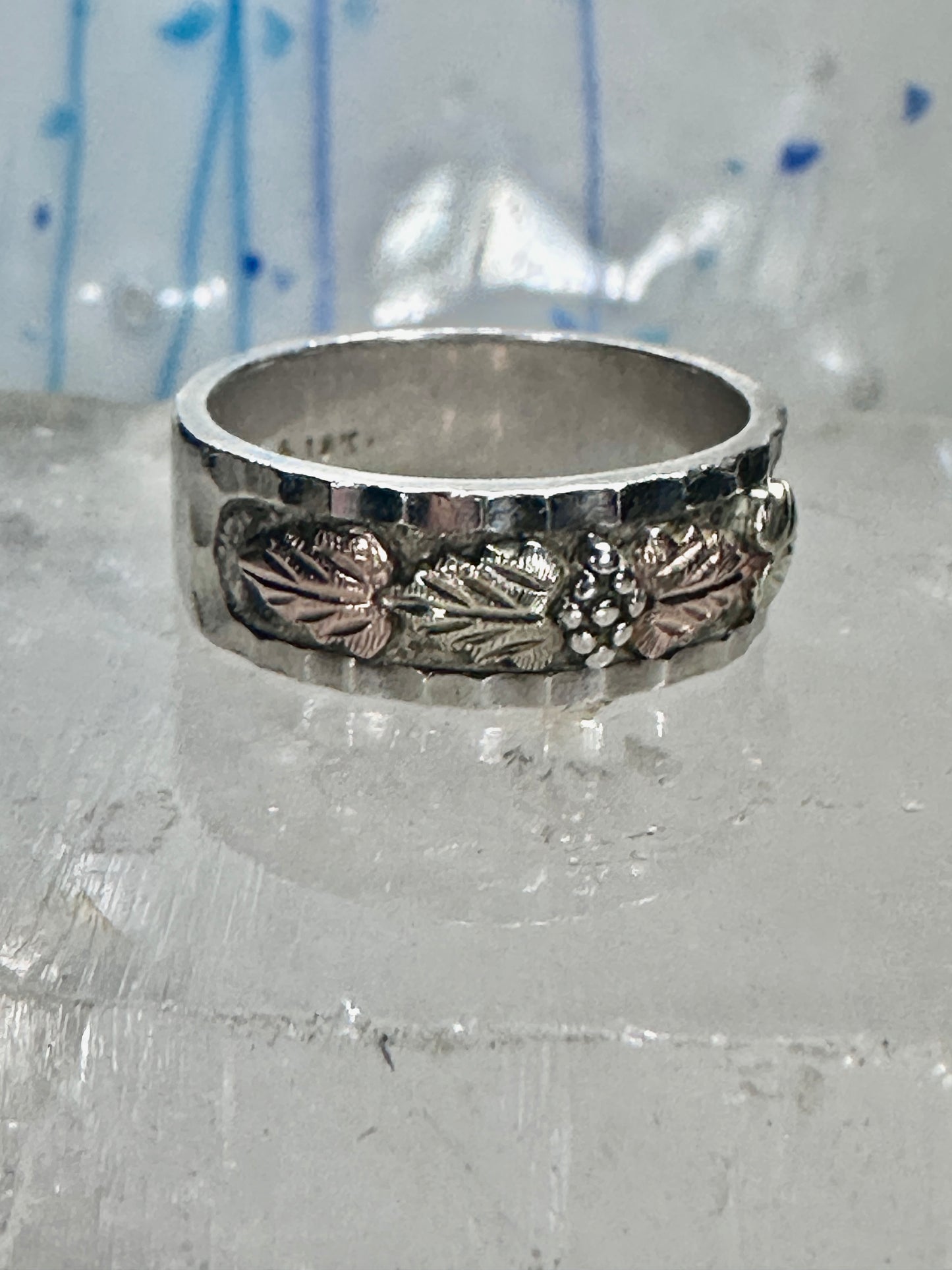 Black Hills Gold ring wedding band size 9.5 sterling silver 10K Landstrom women men