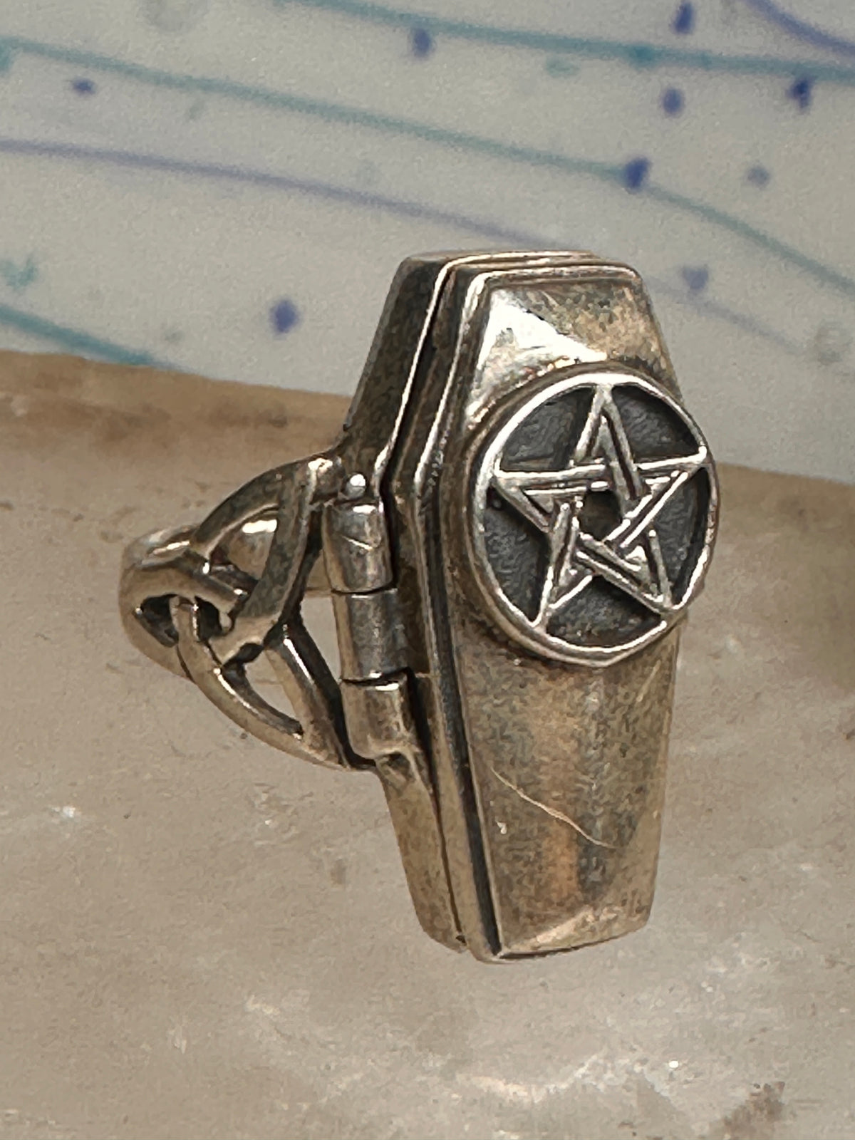 Vintage Sterling Silver Gothic Coffin Pentagram Secret Compartment Poison Ring Size 7.25