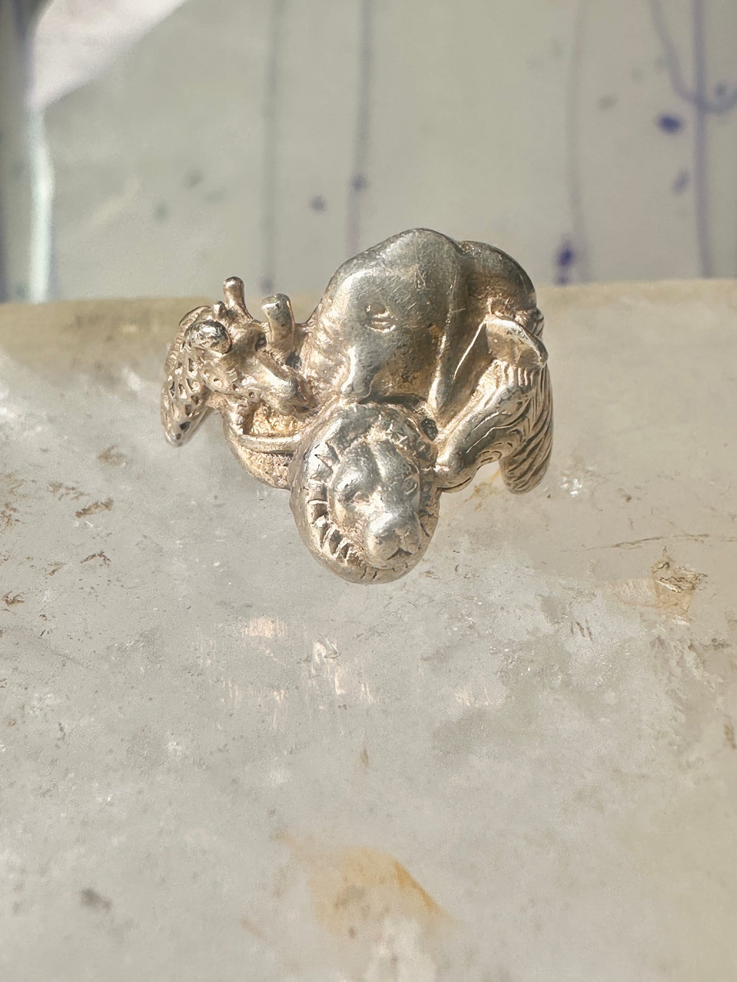 Vintage Safari ring Elephant Zebra Giraffe Lion band size 6.5 sterling silver women