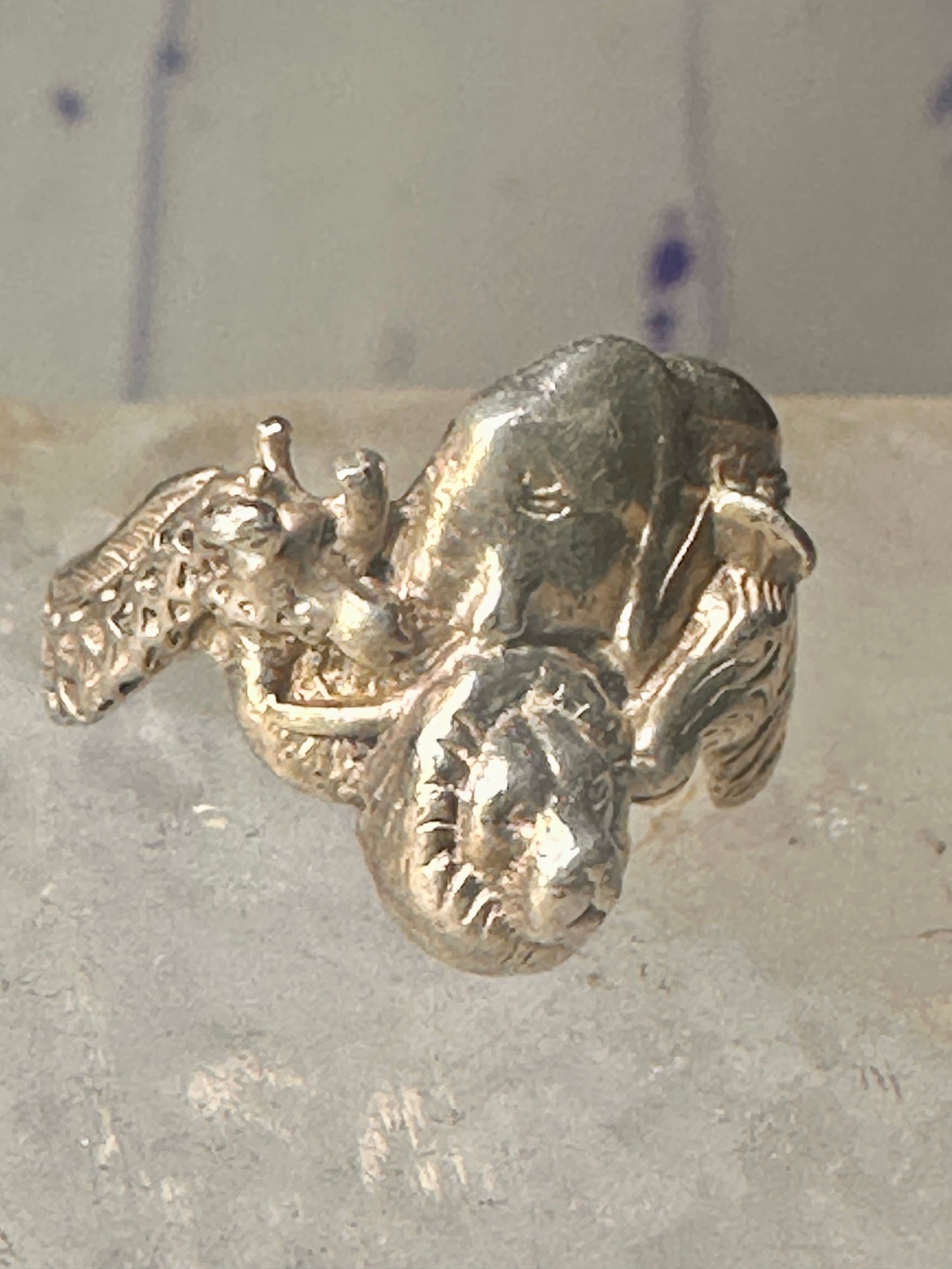 Vintage Safari ring Elephant Zebra Giraffe Lion band size 6.5 sterling silver women