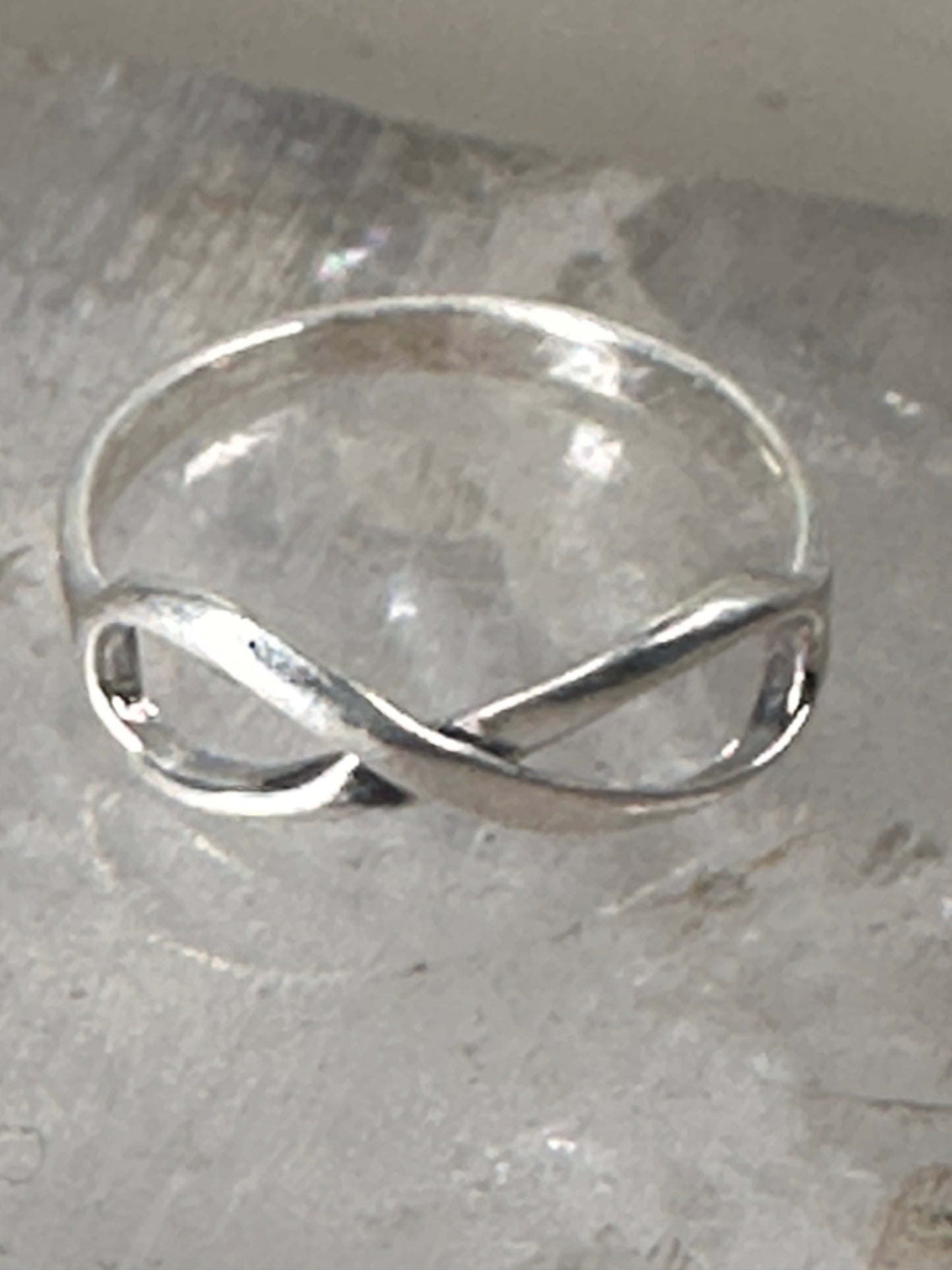 Infinity ring figure 8 band size 6.25 sterling silver women girls
