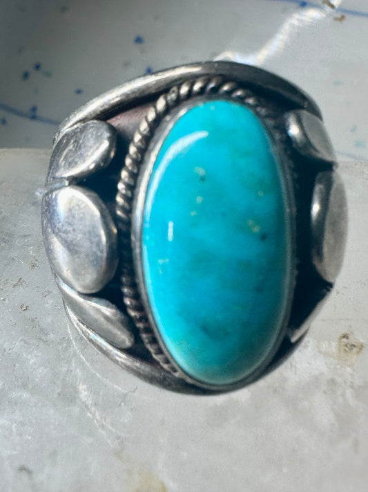 Turquoise ring Navajo Size 11.75 scalloped edge Sterling Silver women men