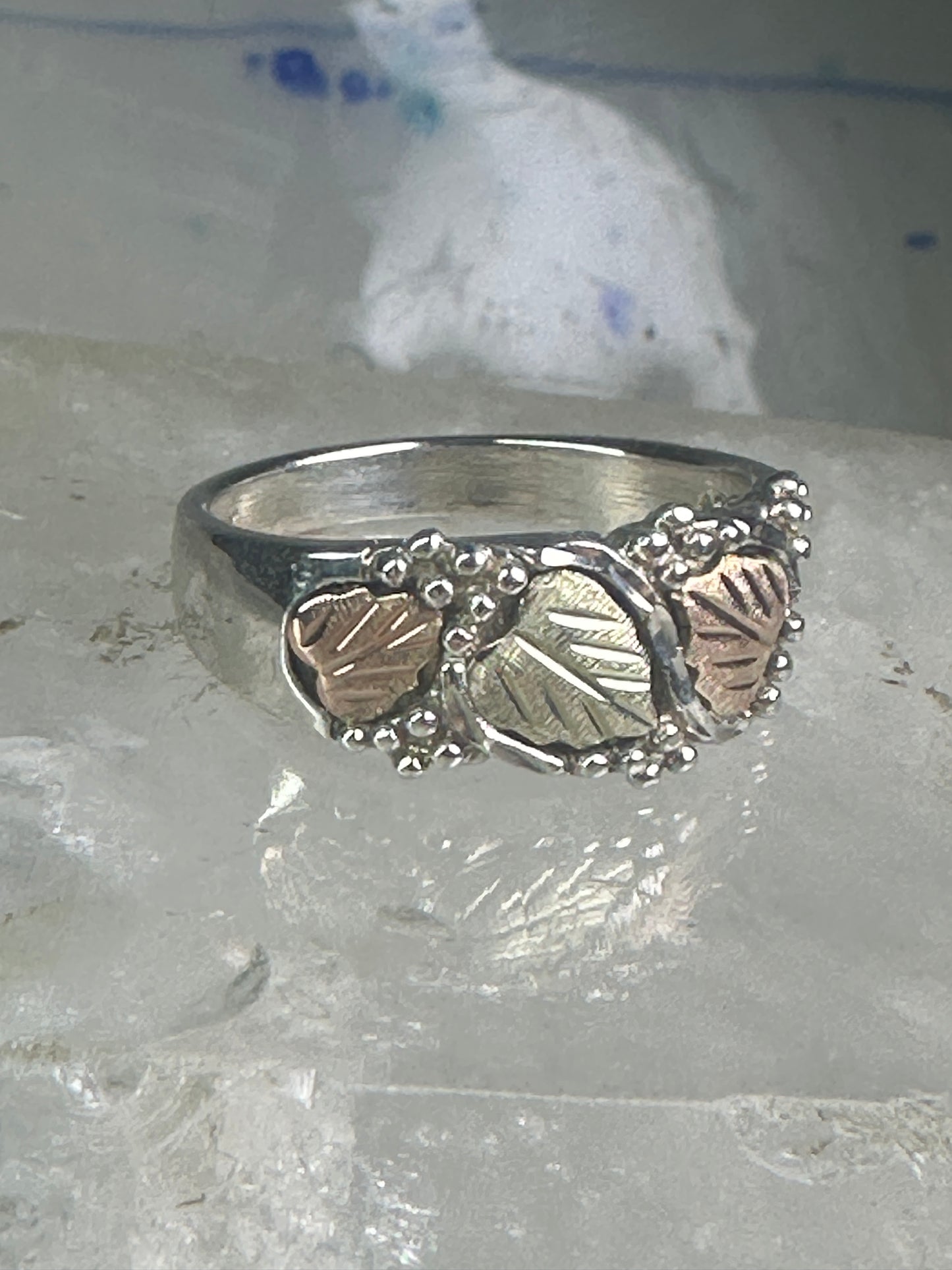 Black Hills Gold Ring wedding leaves band size 8.75 sterling silver women men