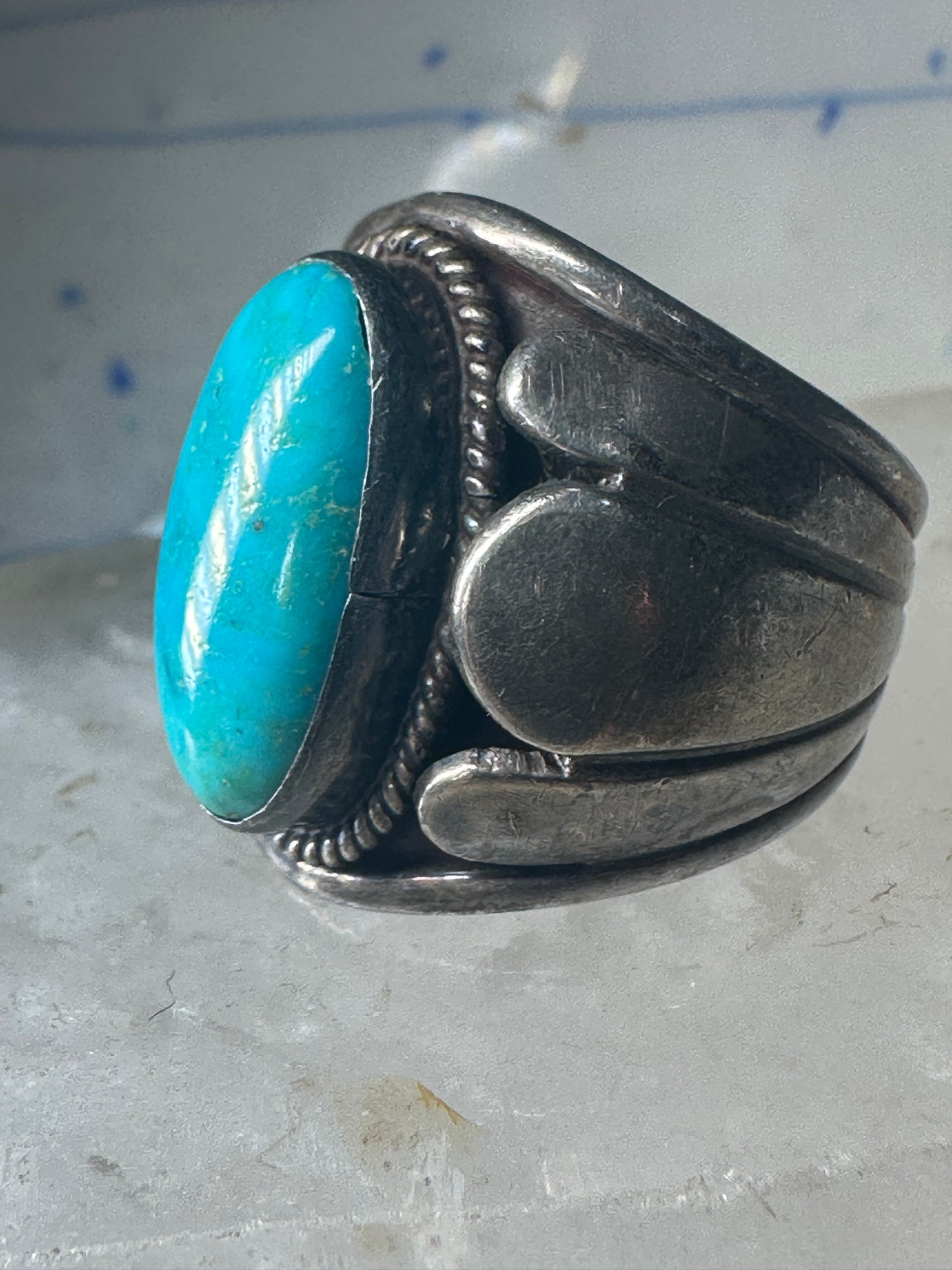 Turquoise ring Navajo Size 11.75 scalloped edge Sterling Silver women men