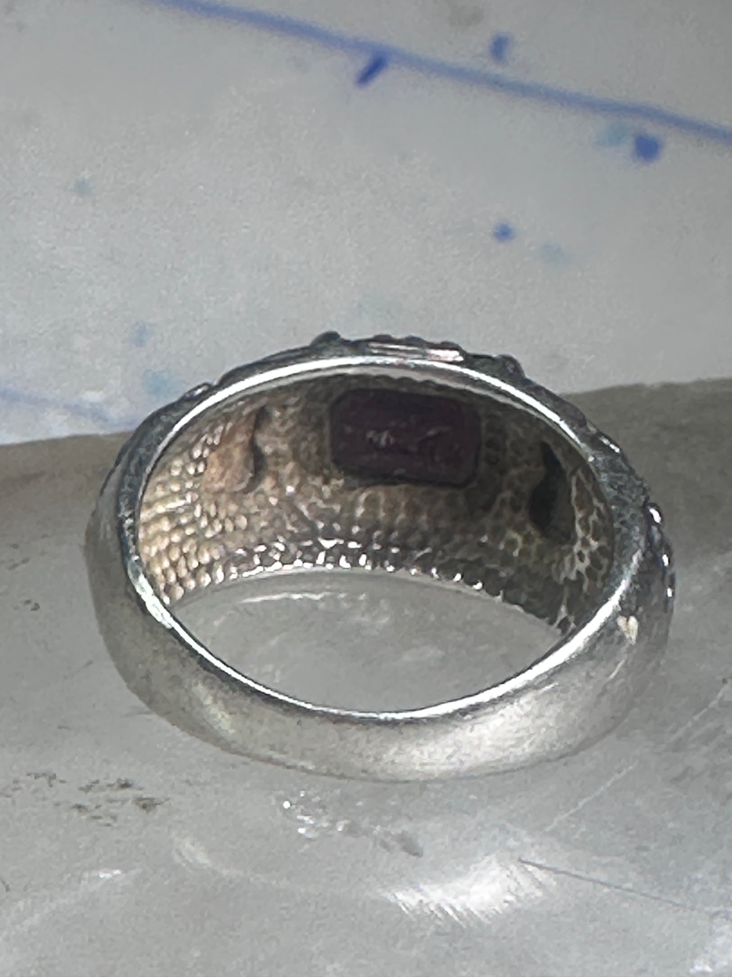 Black Hills Gold ring wedding band garnet leaves size_5.5 sterling silver women