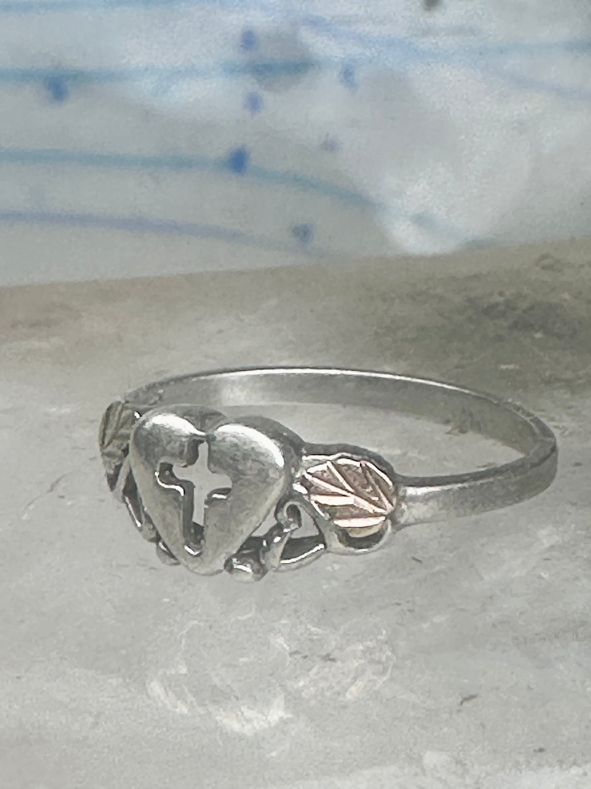 Vintage Sterling Silver Coleman Co Black Hills Gold Cross Heart Ring Size 8.75 925