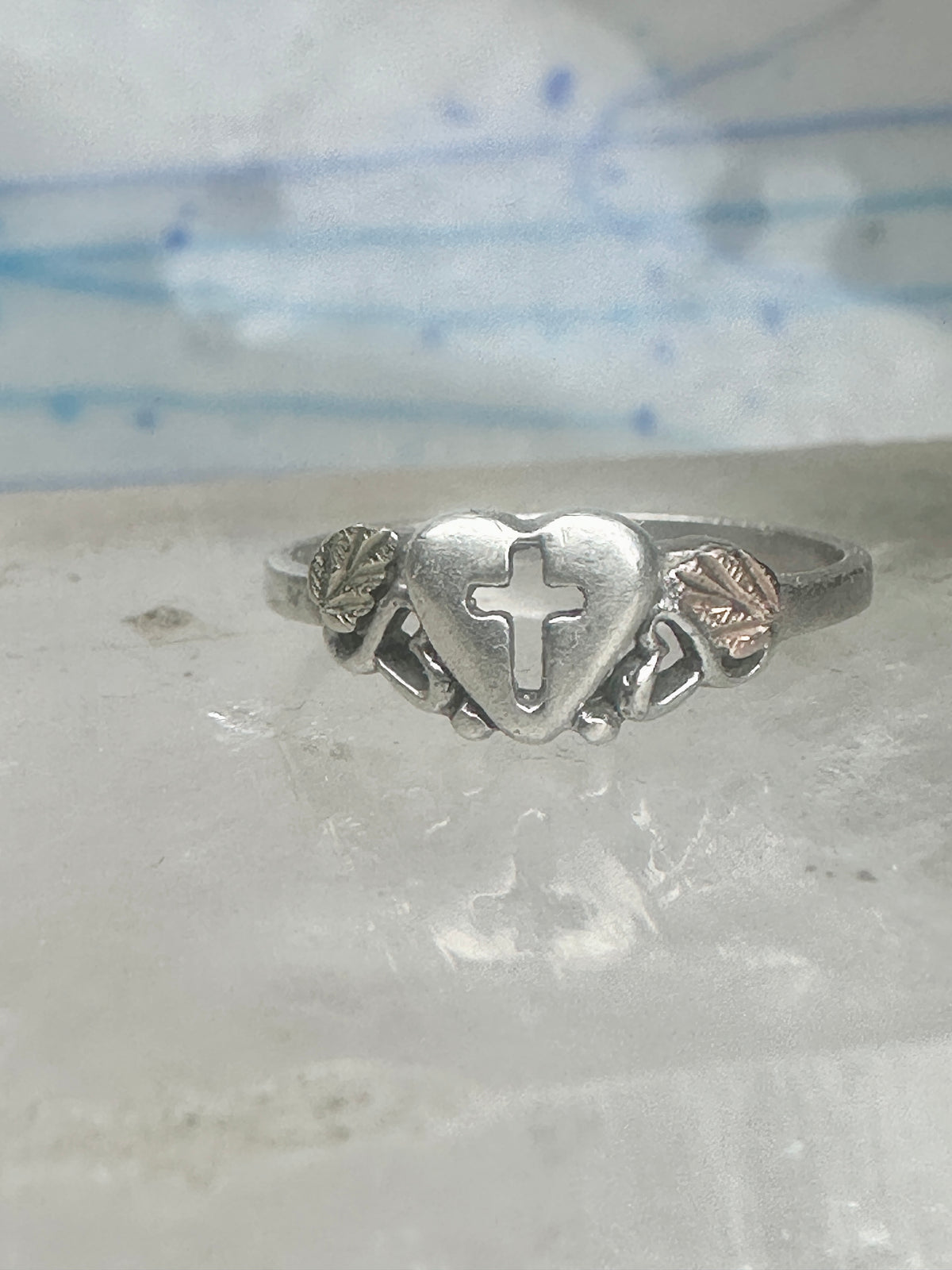 Vintage Sterling Silver Coleman Co Black Hills Gold Cross Heart Ring Size 8.75 925