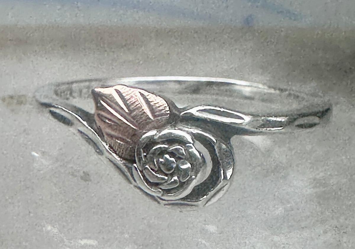 Vintage Sterling Silver Black Hills Gold Rose Flower Bypass Ring Size 8 925