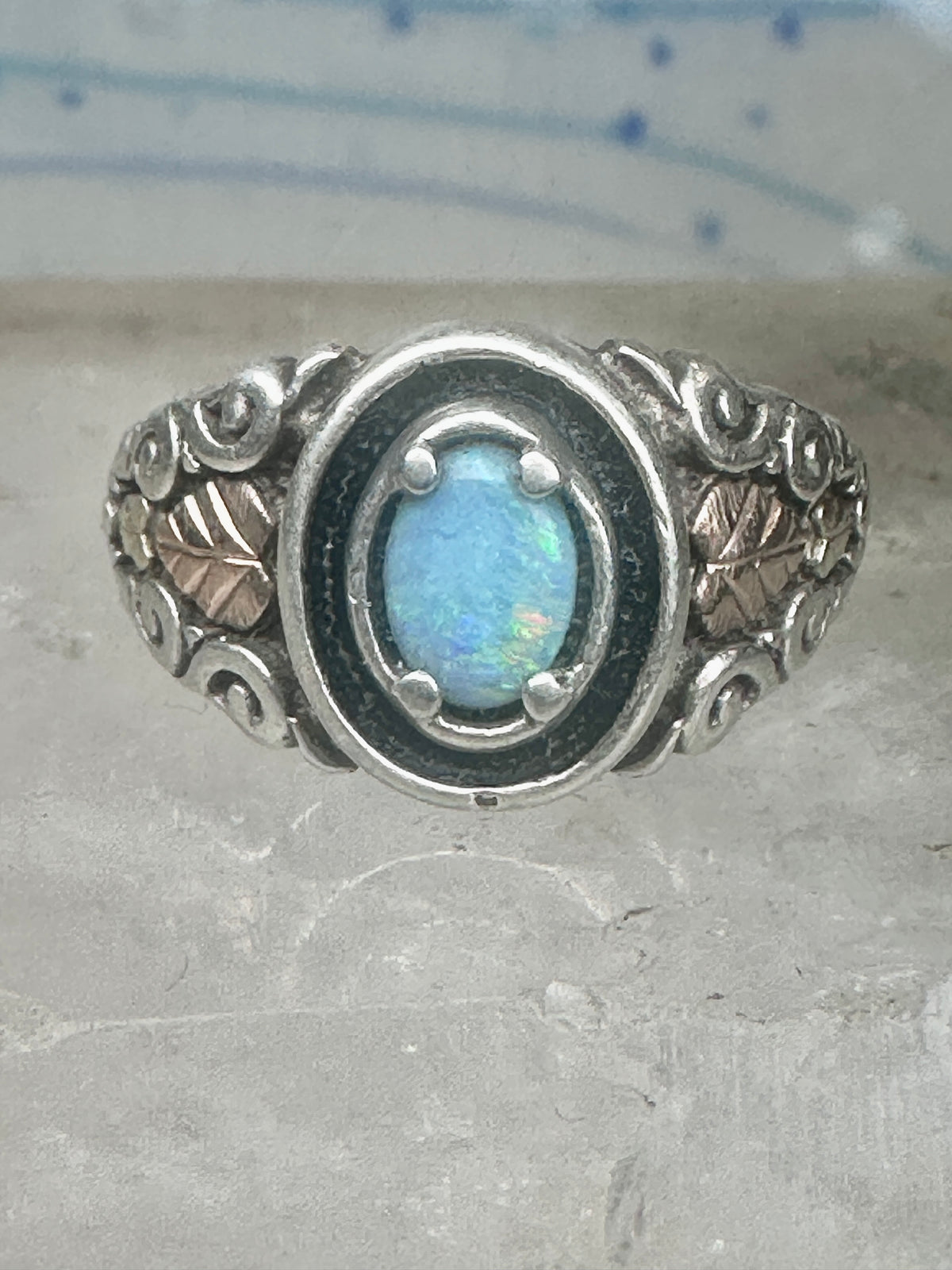 Vintage Sterling Silver Coleman Co Black Hills Gold Oval Lab Opal Ring Size 9.00 925