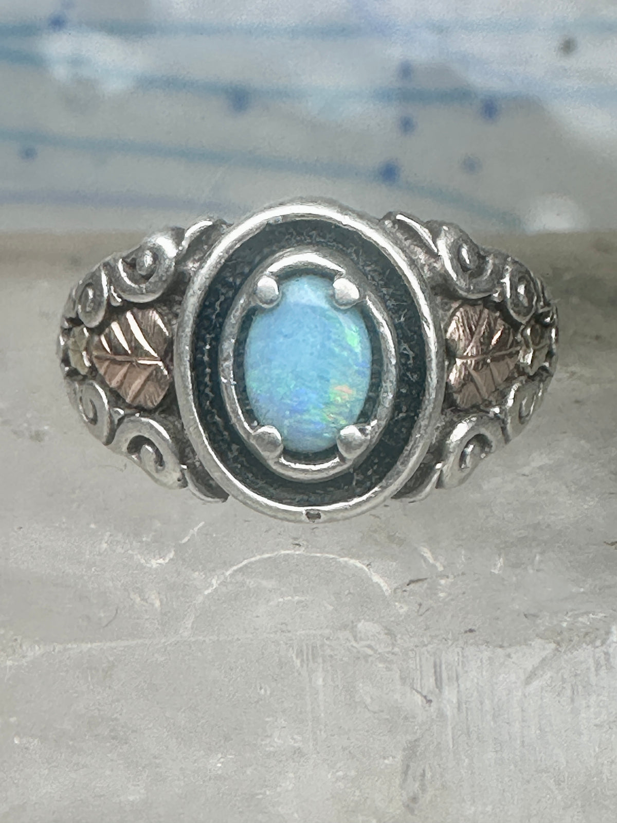 Vintage Sterling Silver Coleman Co Black Hills Gold Oval Lab Opal Ring Size 9.00 925