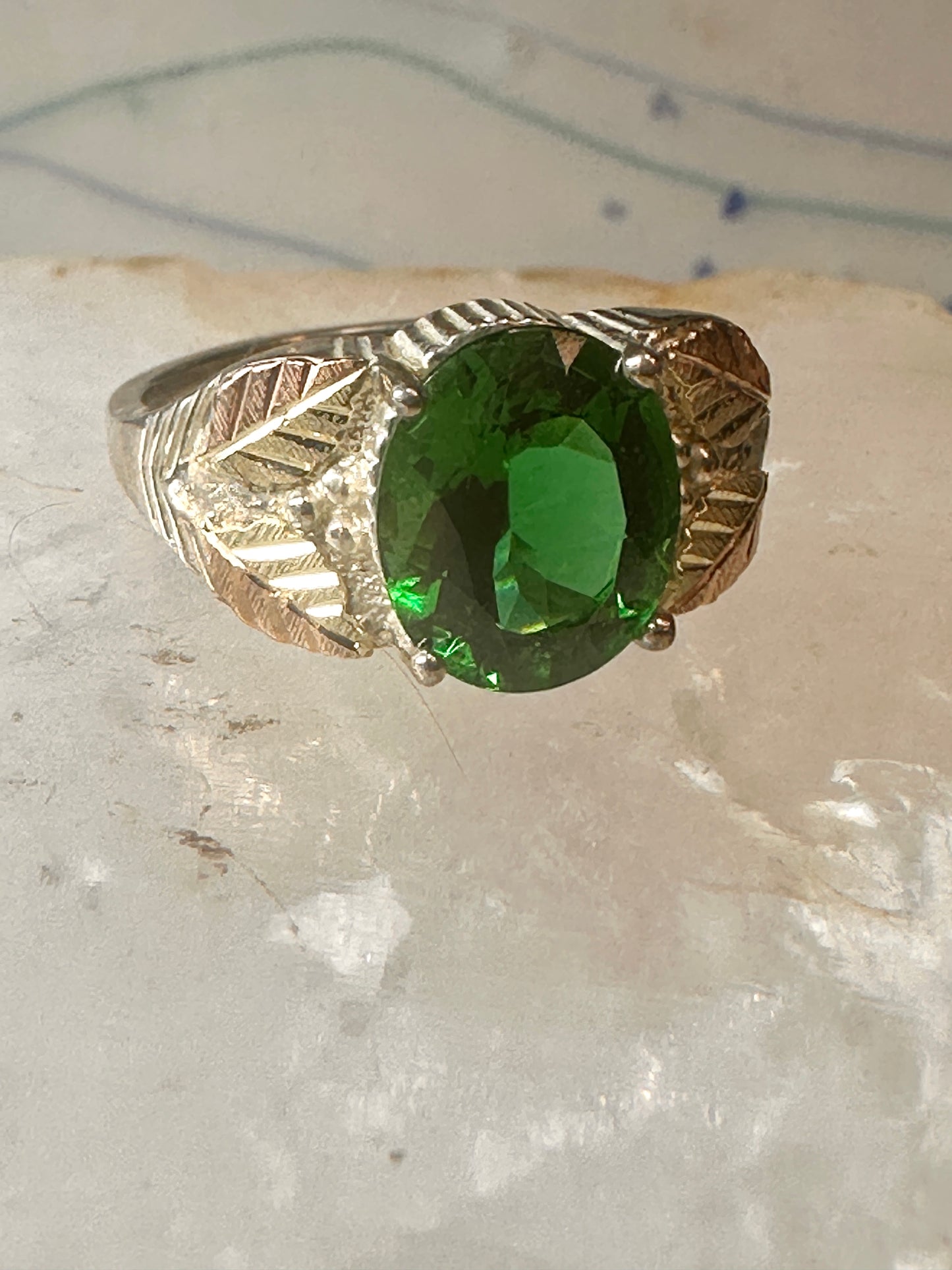 Black Hills Gold ring size 10.75 Green band sterling silver women