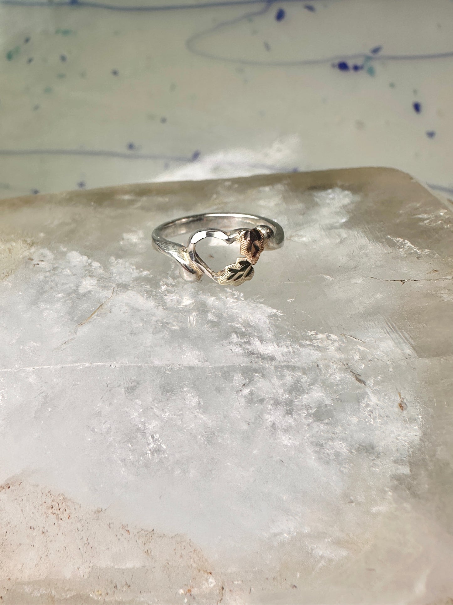 Black Hills Gold ring size 2.75 heart leaves pinky child baby band sterling silver women