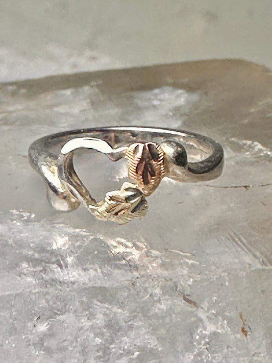 Black Hills Gold ring size 2.75 heart leaves pinky child baby band sterling silver women