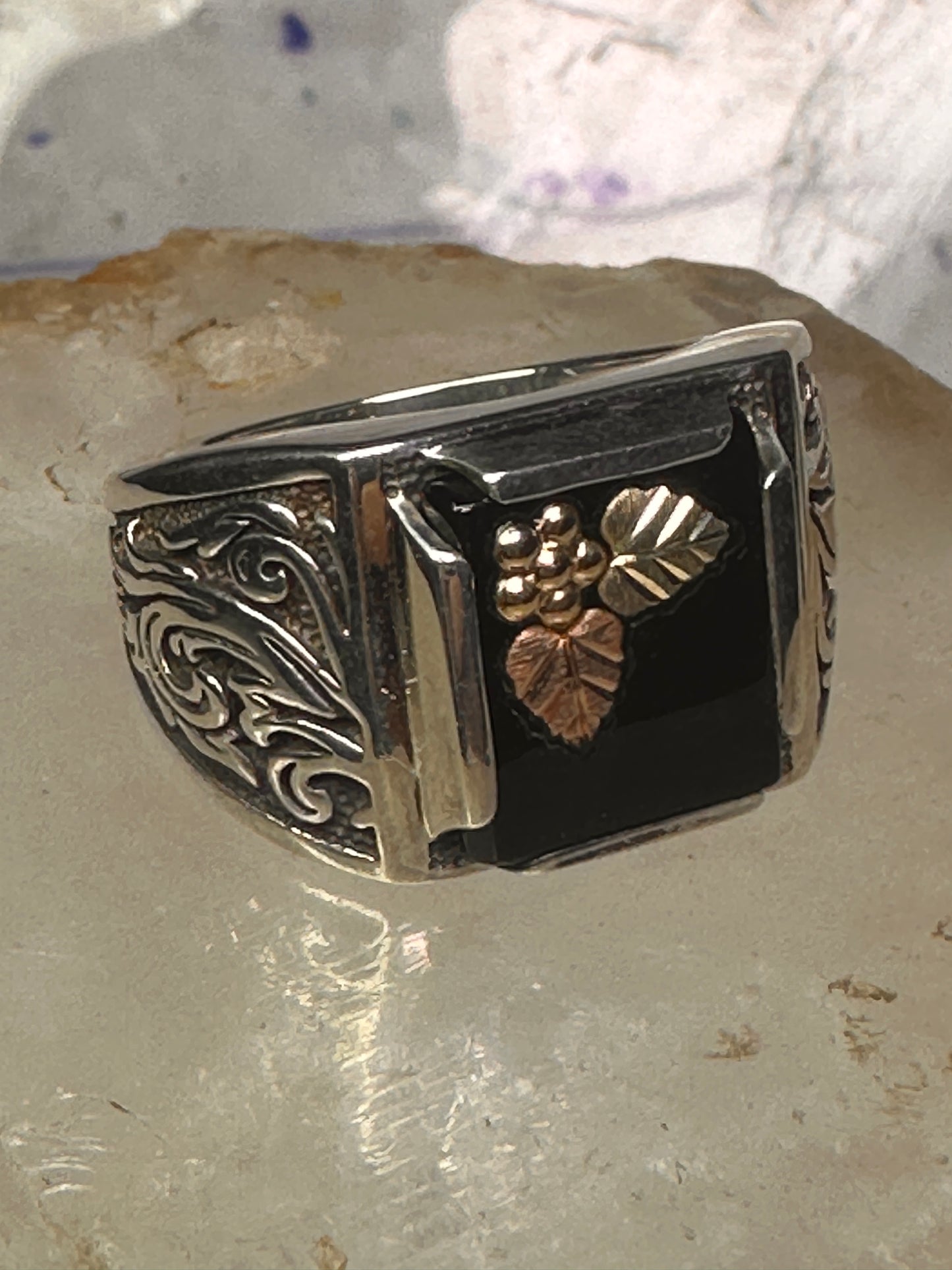 Black Hills Gold ring leaves band size 11 sterling silver women men