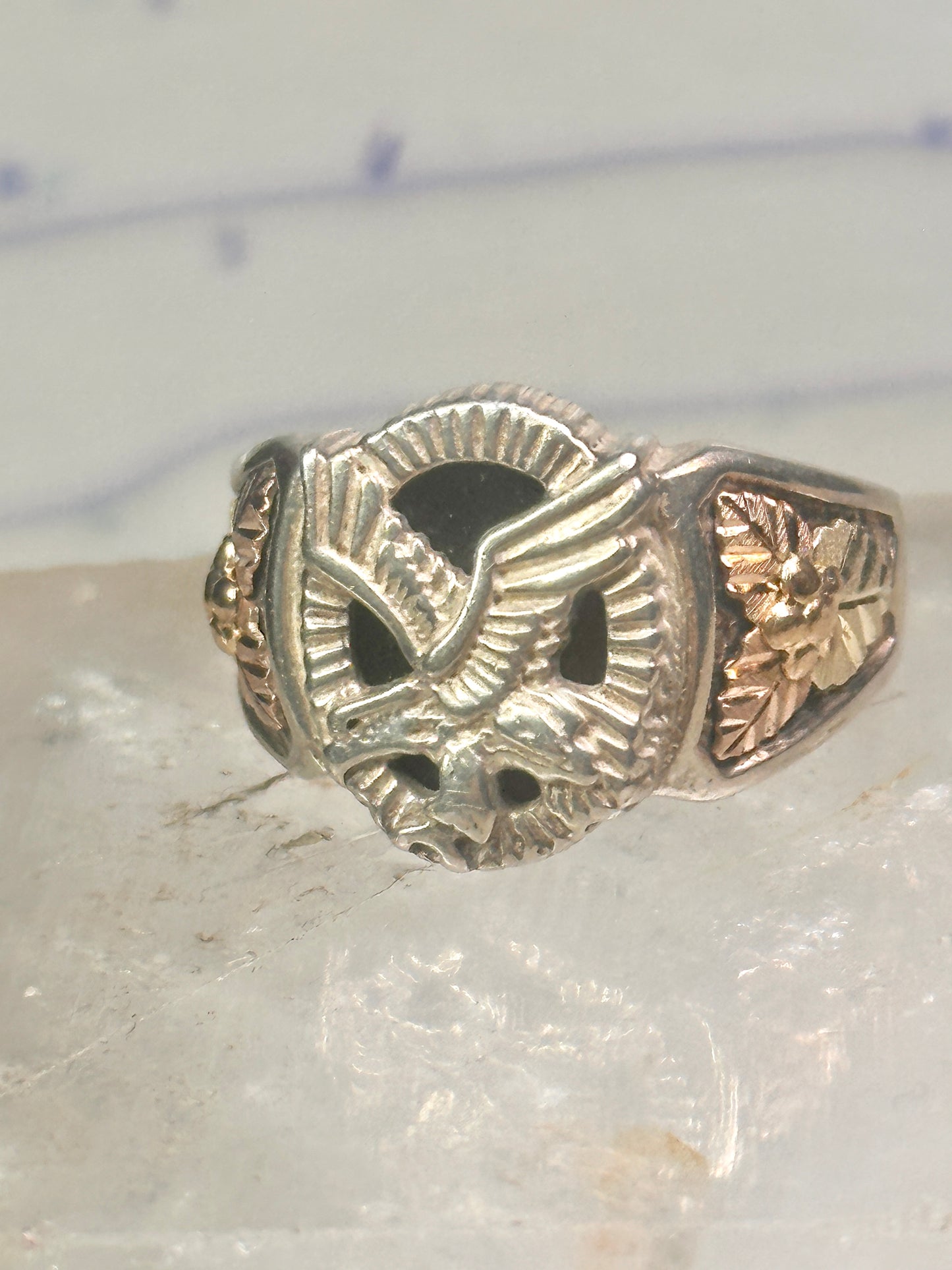 Eagle ring Black Hills Gold w leaves onyx size 12 sterling silver women men