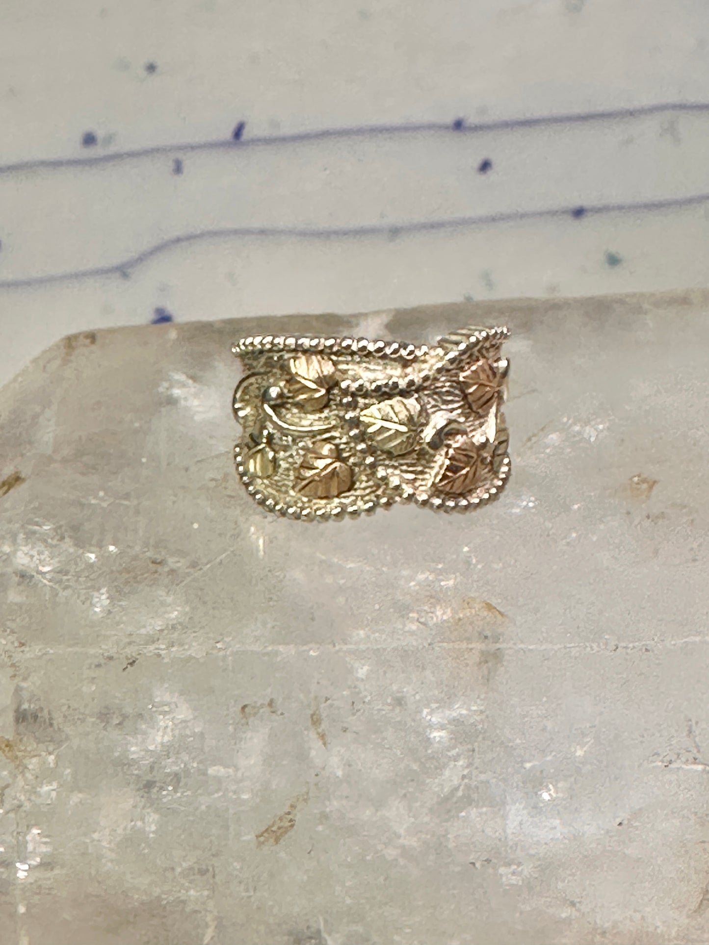 Black Hills Gold ring wrap around band leaves size 8 sterling silver women girls
