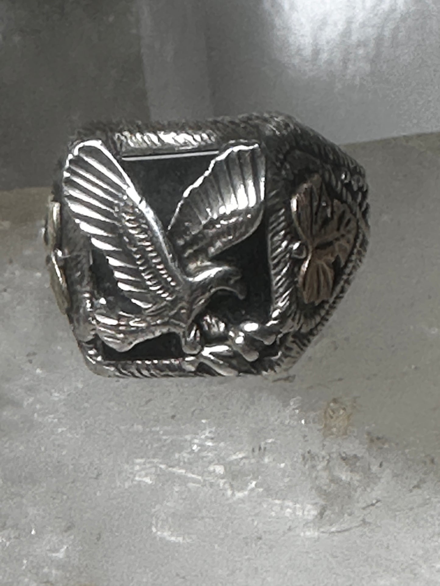 Eagle ring size 10 Black Hills Gold onyx leaves sterling silver band women men