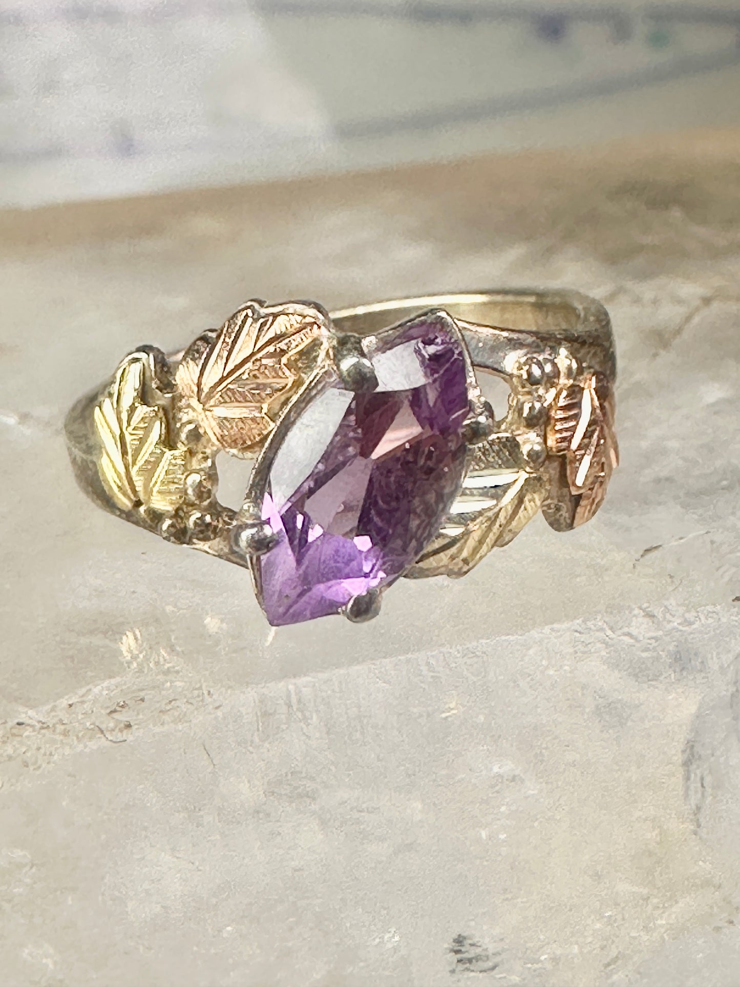 Black Hills Gold ring amethyst leaves size 6.75 sterling silver women girls