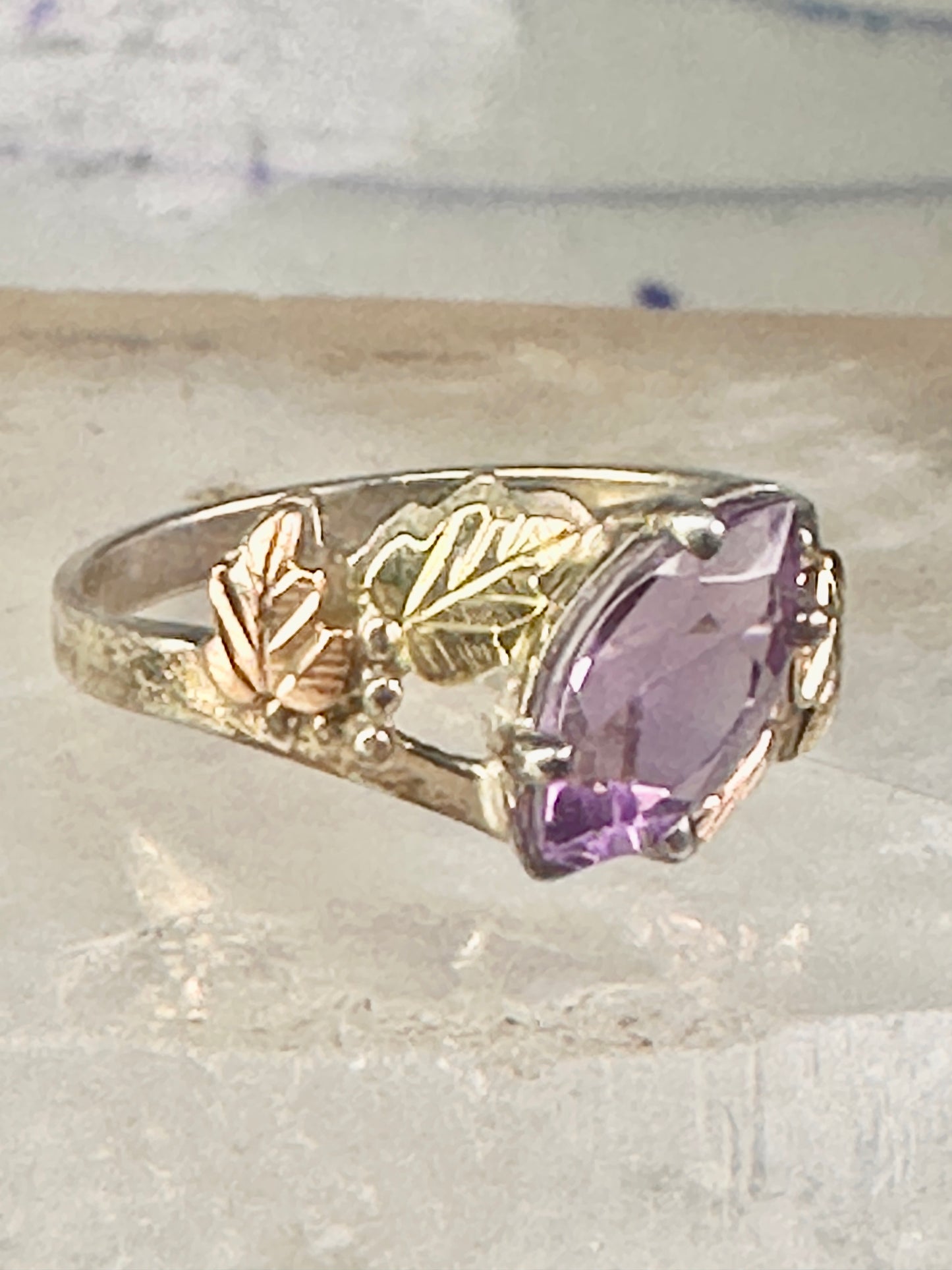 Black Hills Gold ring amethyst leaves size 6.75 sterling silver women girls