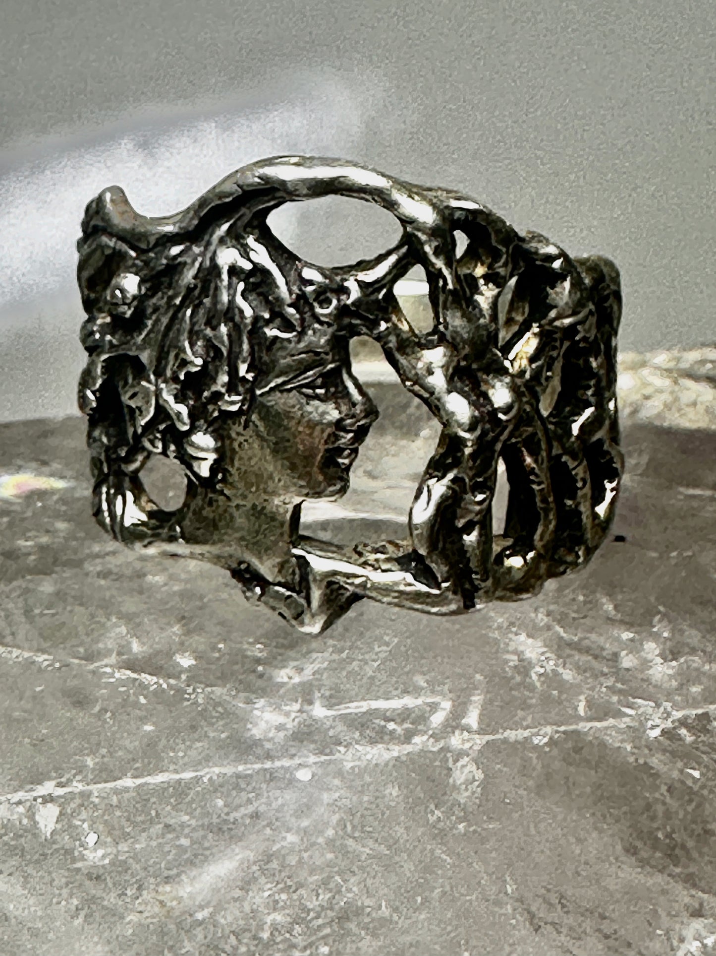 Face ring lady naked lady forest band size 7.75 leaves sterling silver women