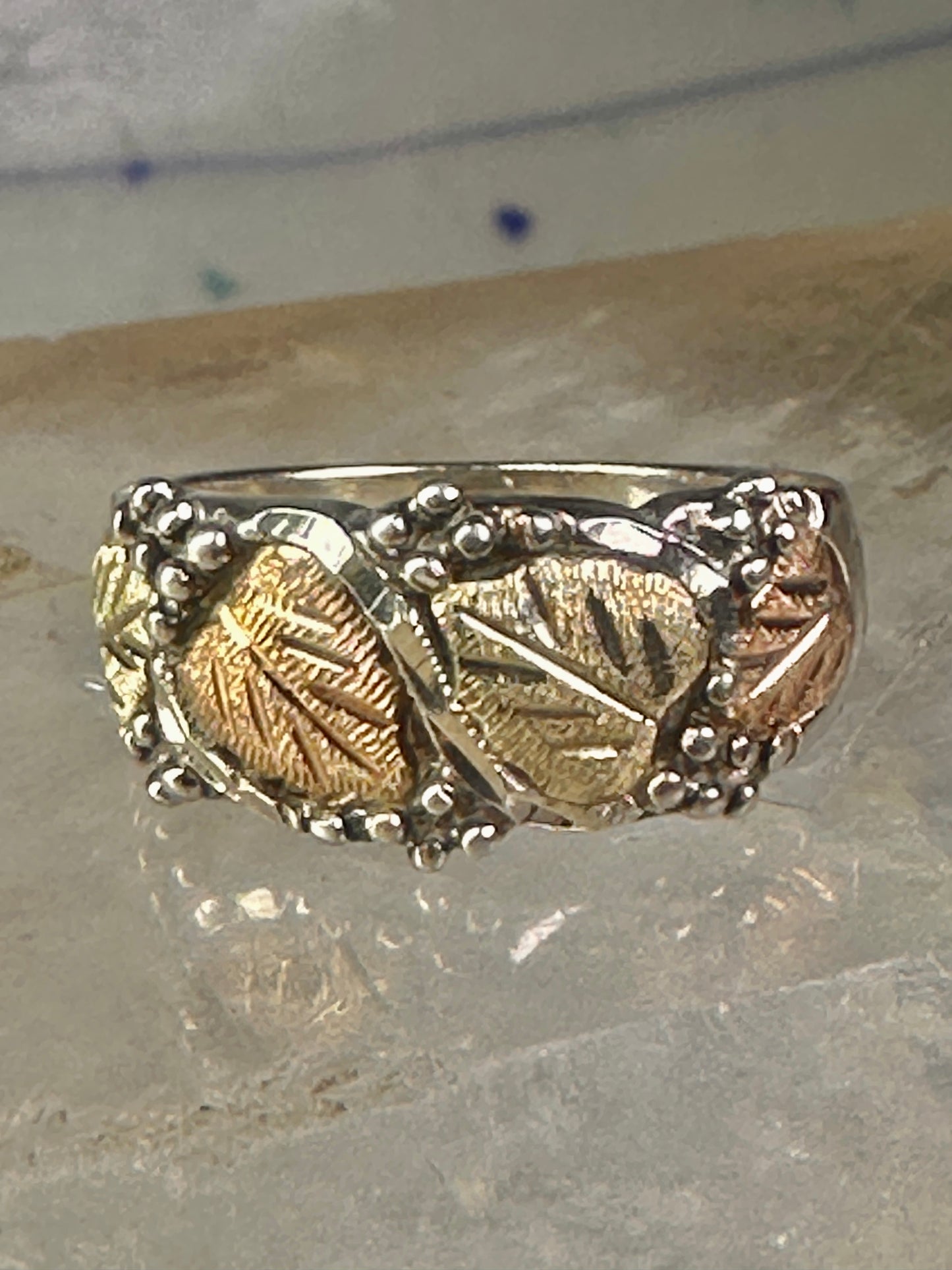 Black Hills Gold wedding ring leaves band size 5.75 sterling silver women girls