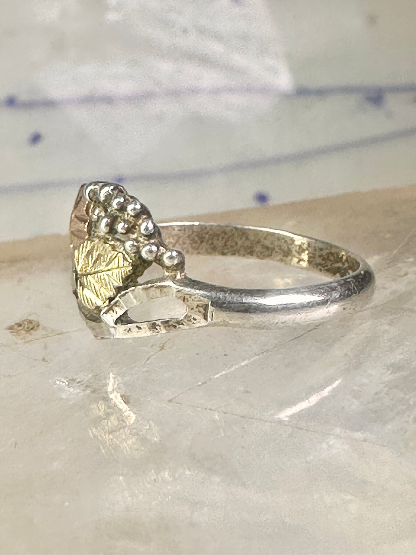 Black Hills Gold wedding ring leaves band size 6.75 sterling silver women girls